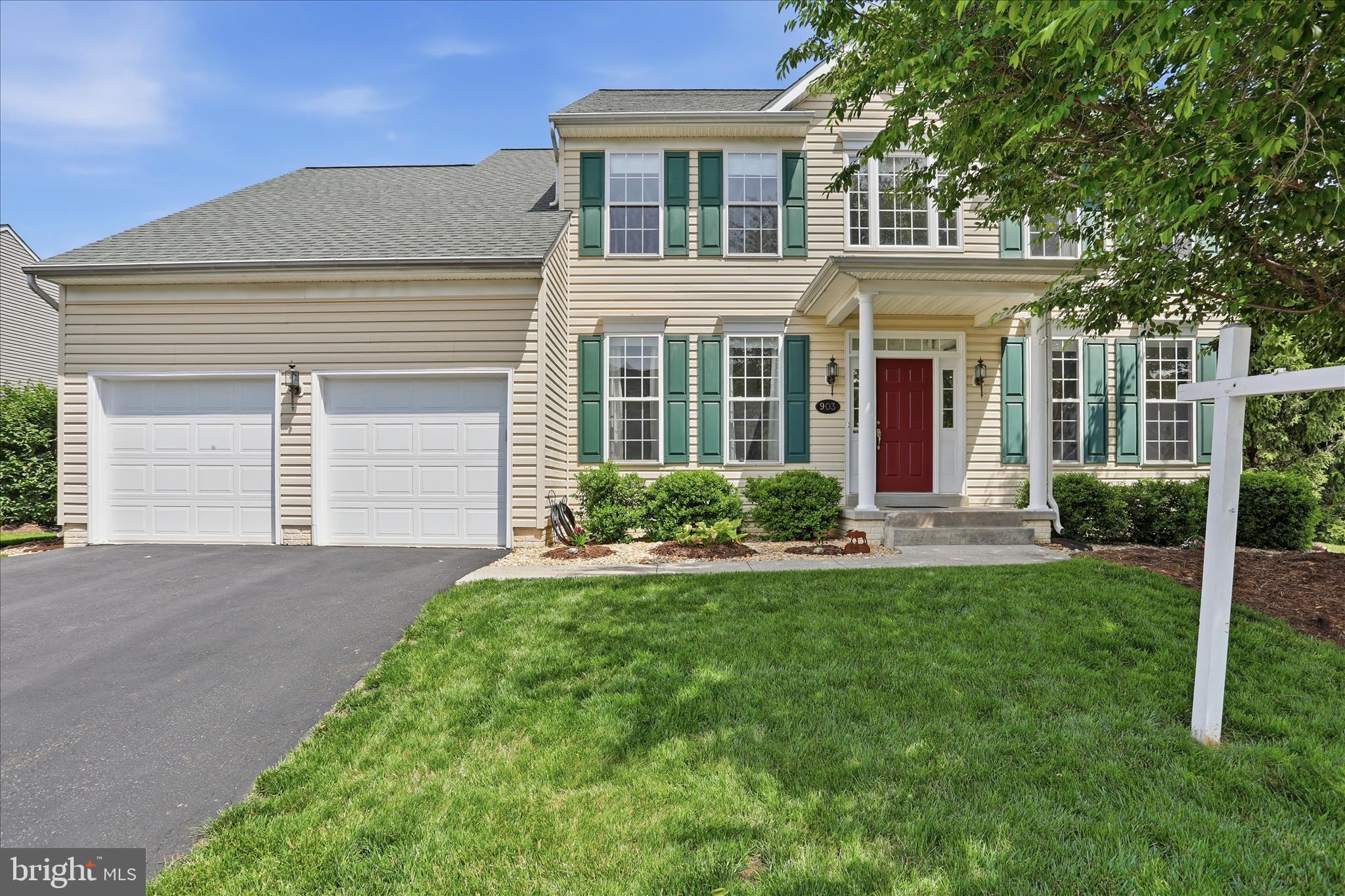 903 BROOKRIDGE DRIVE