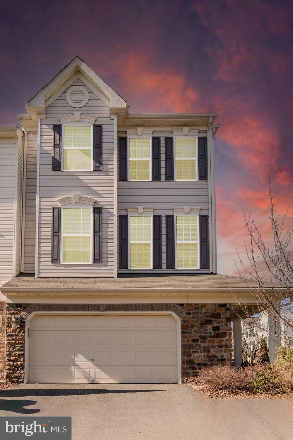 STONE RIDGE SOUTH - Residential