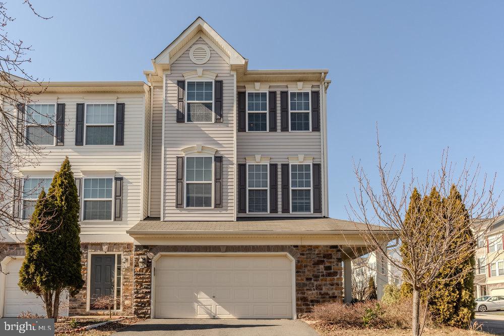 STONE RIDGE SOUTH - Residential