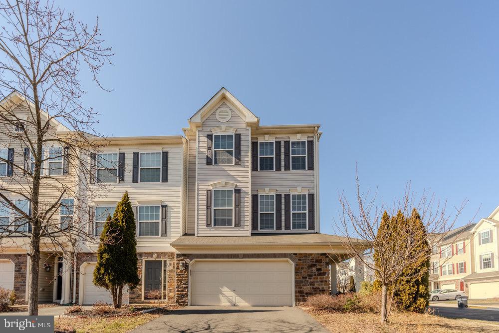 STONE RIDGE SOUTH - Residential