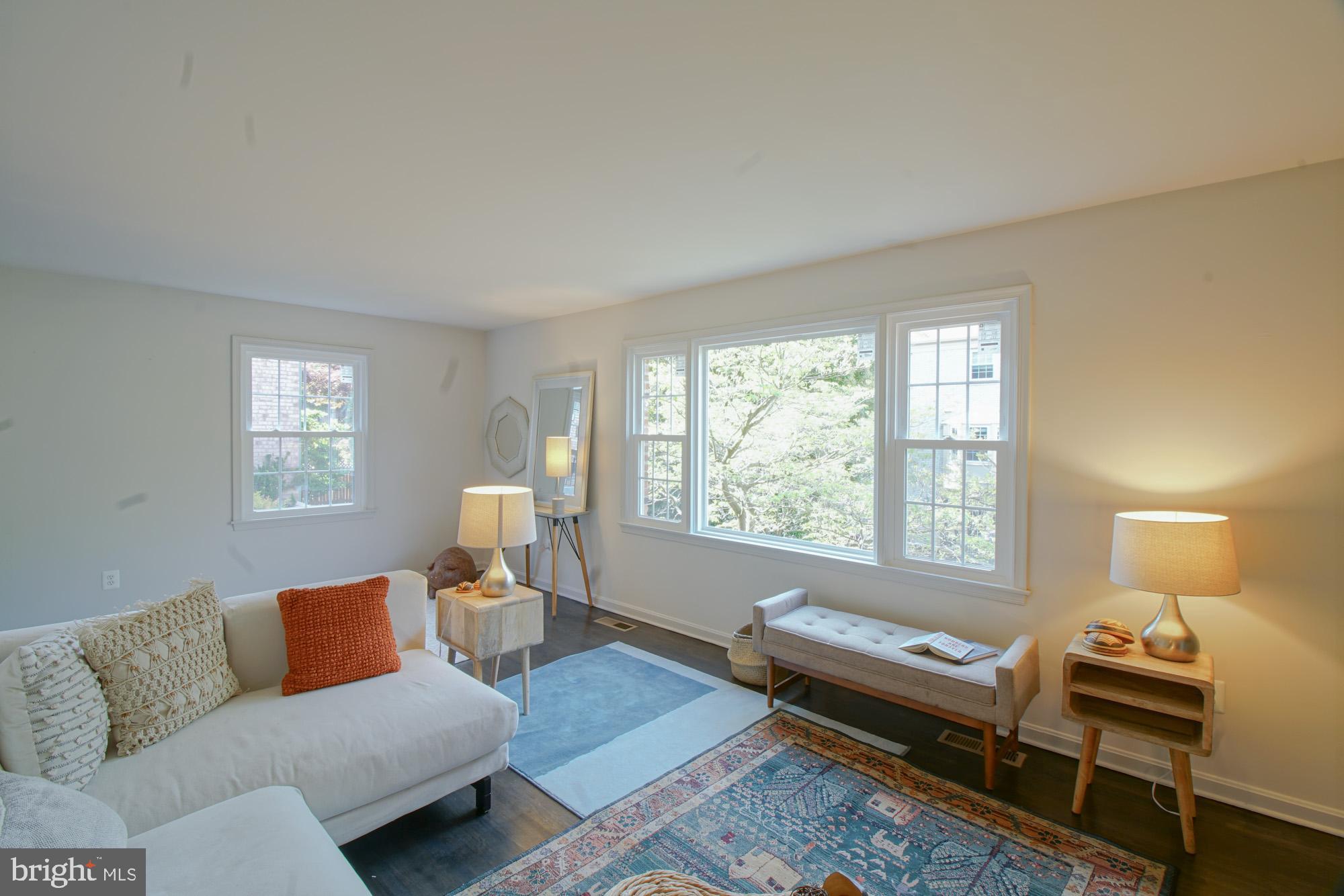 STONEHURST - Residential