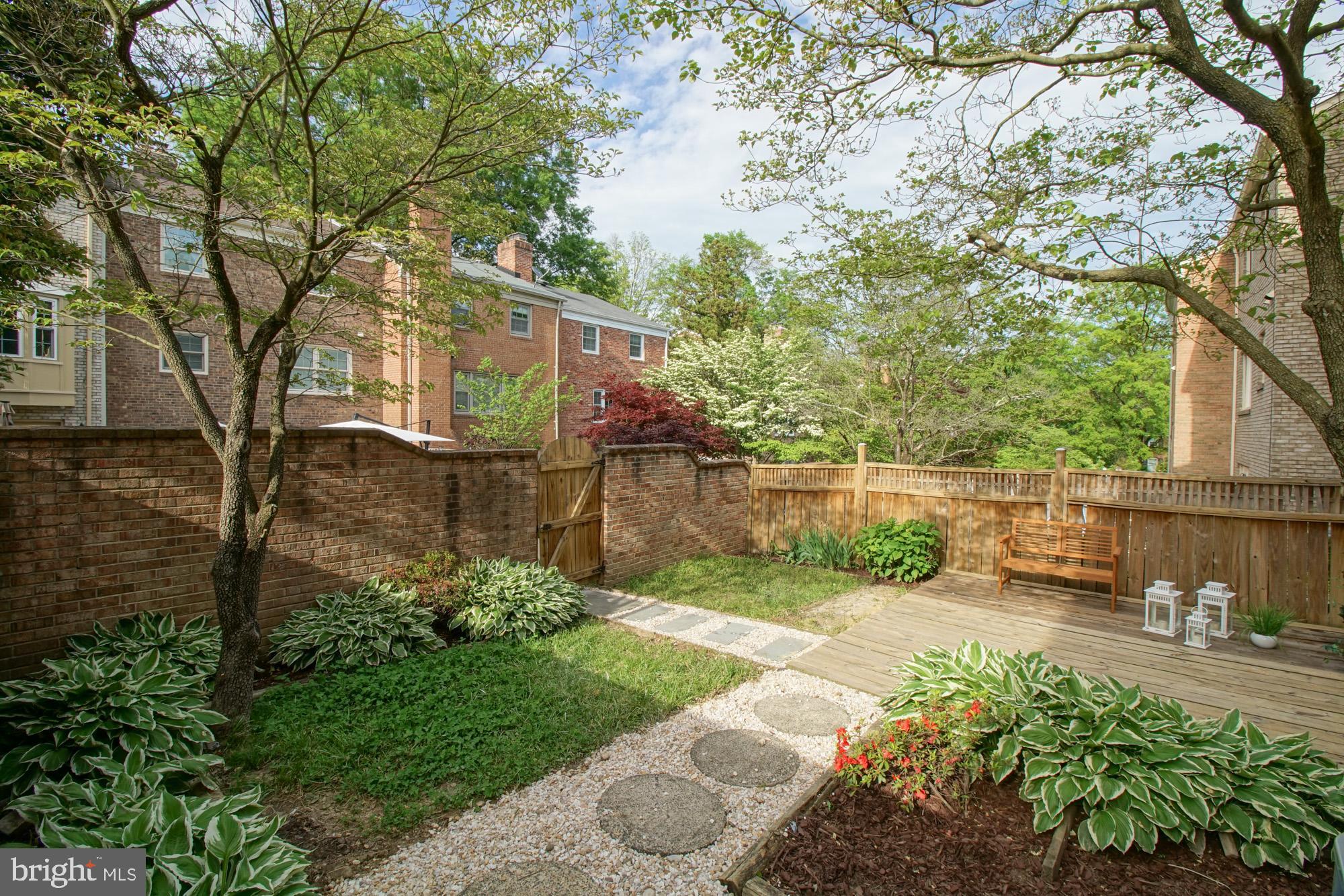 STONEHURST - Residential