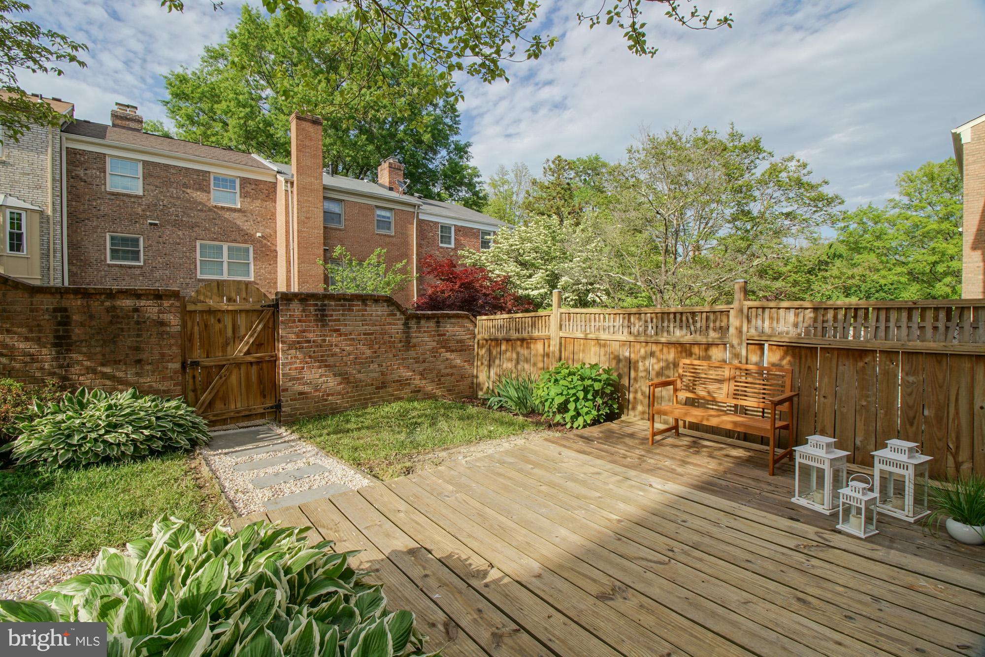 STONEHURST - Residential