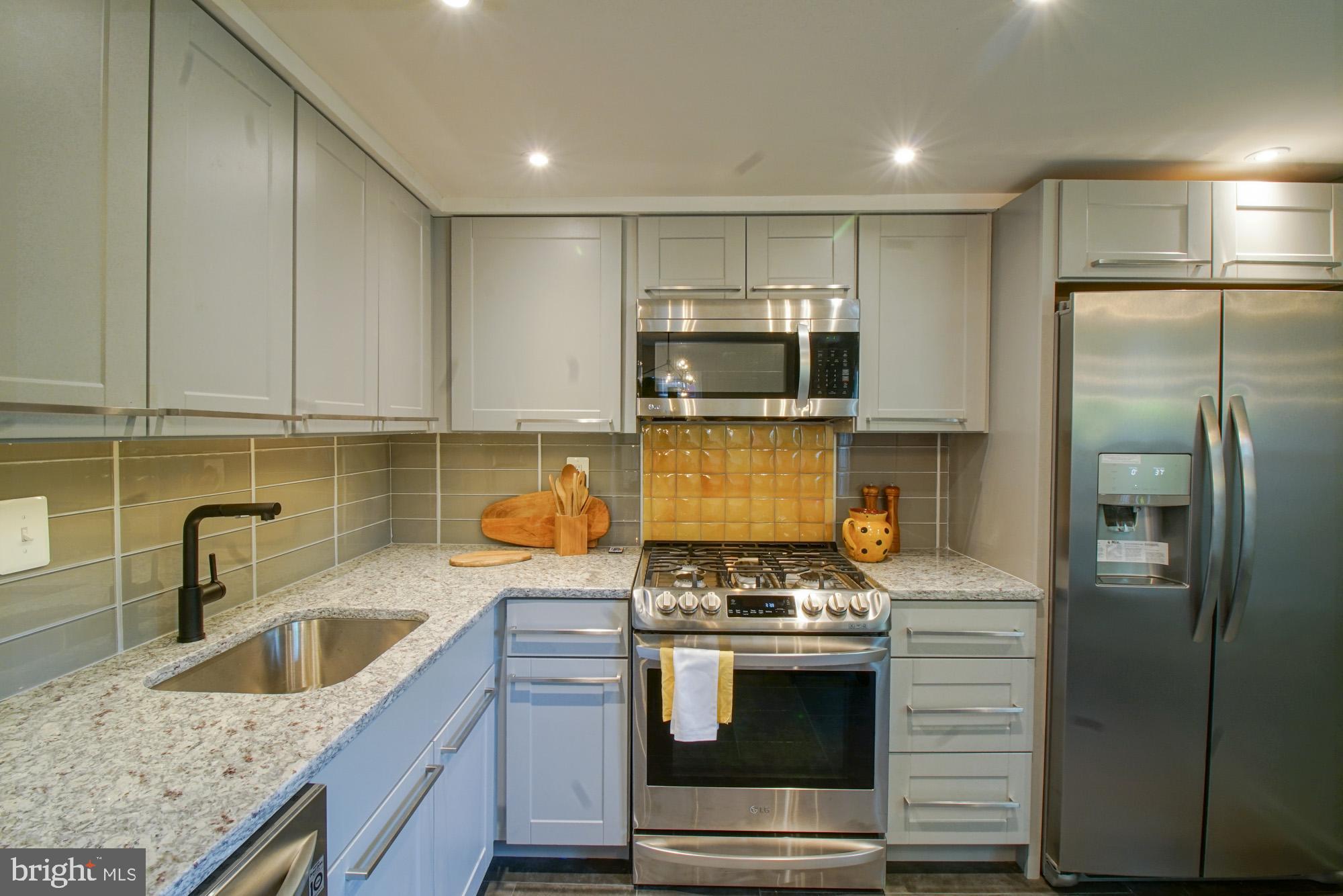 STONEHURST - Residential