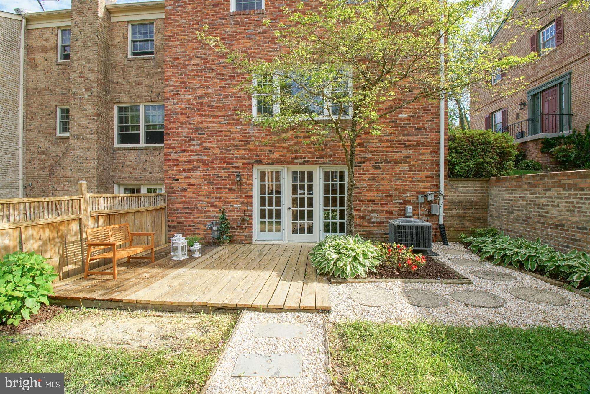 STONEHURST - Residential