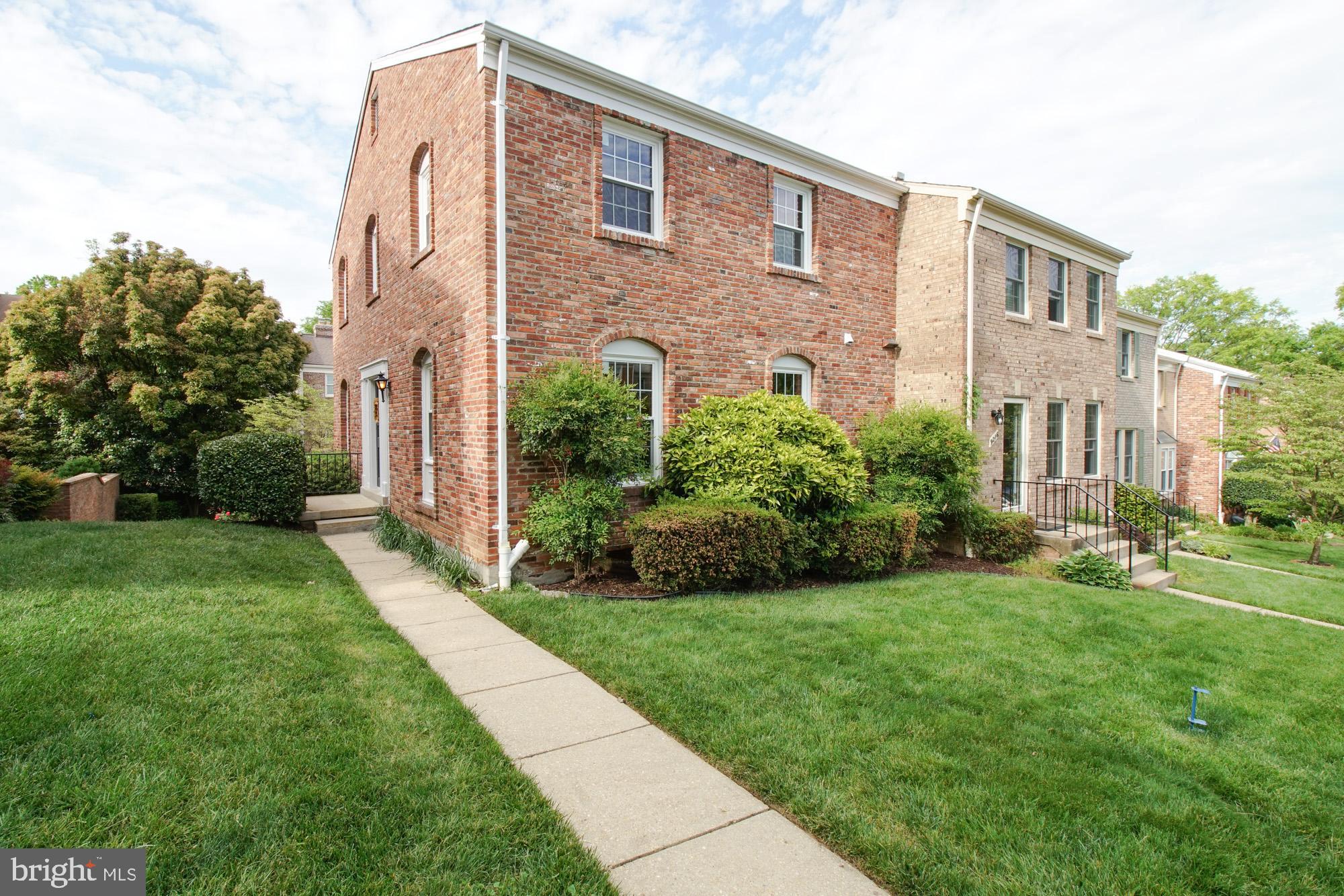 STONEHURST - Residential