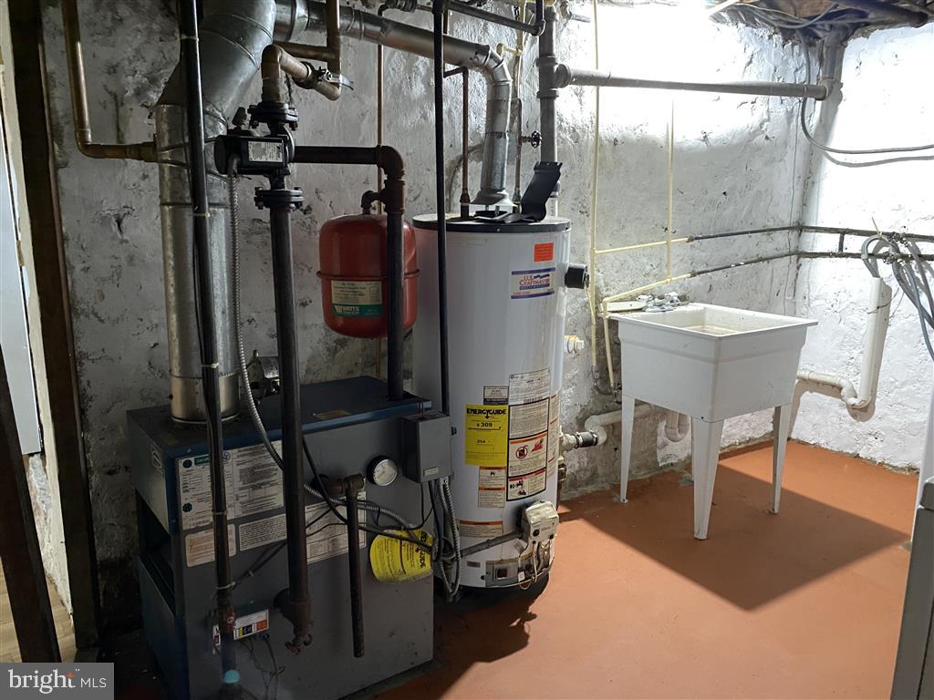 EDMONDSON VIILLAGE - Residential