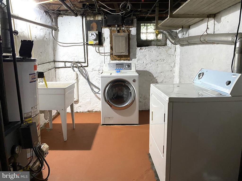 EDMONDSON VIILLAGE - Residential