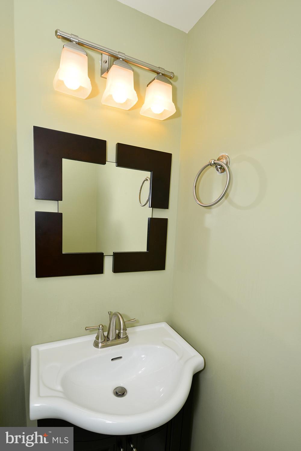 RIVERSIDE VILLAGES - Residential Lease