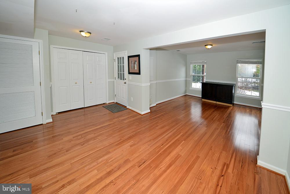 RIVERSIDE VILLAGES - Residential Lease