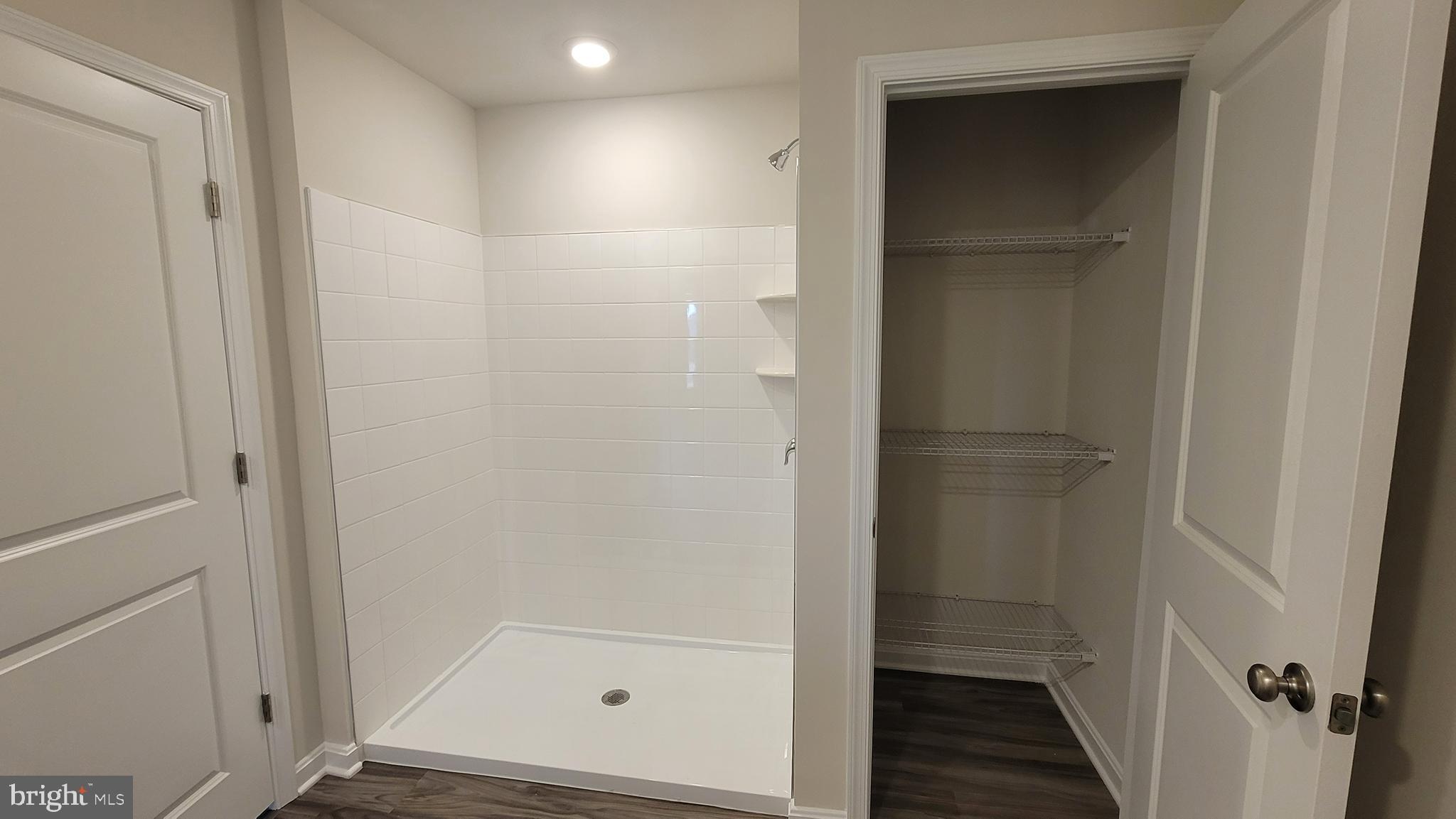 HIGH POINTE AT ROJEN FARMS - Residential