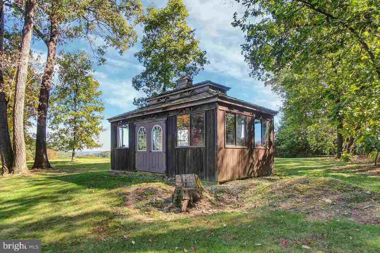 ZEIGLER CHURCH - Residential