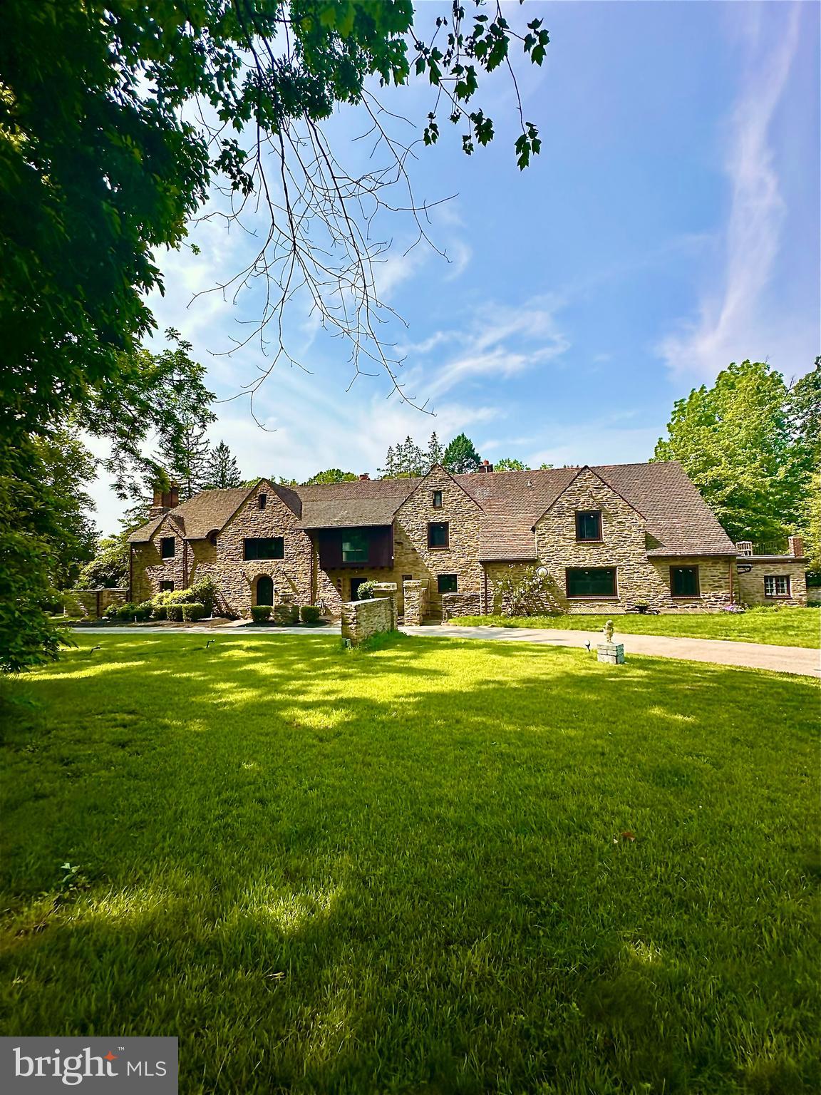 WYNNEWOOD - Residential