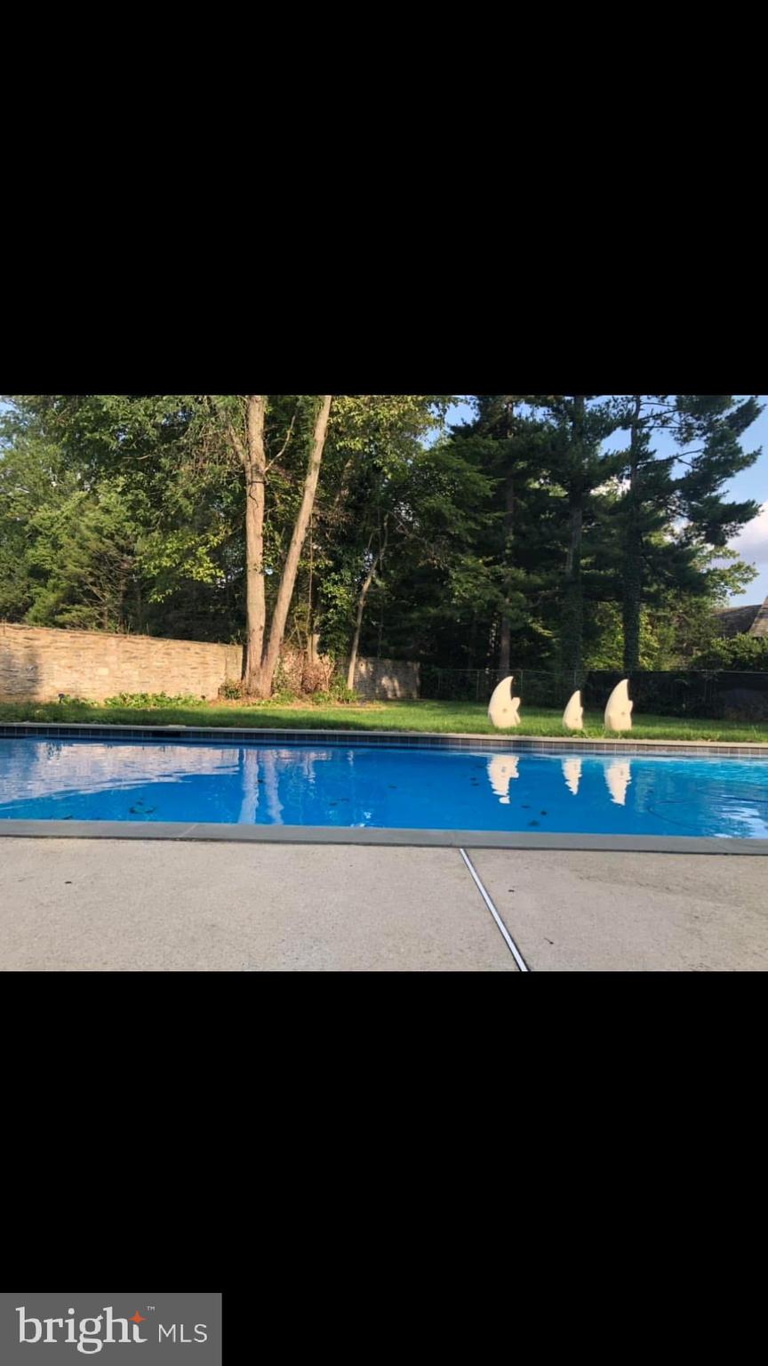WYNNEWOOD - Residential