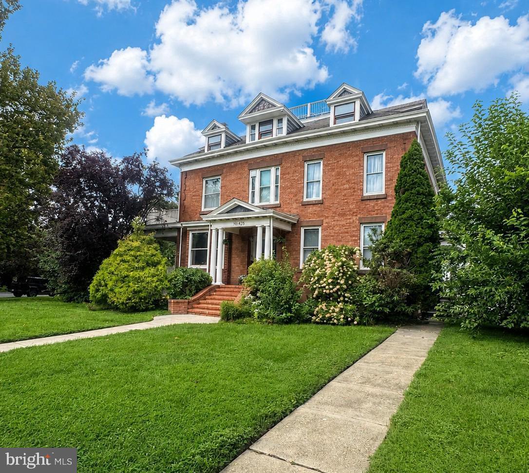 428 W BROWNING