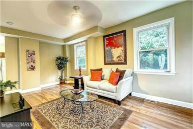 BELAIR-EDISON - Residential Lease