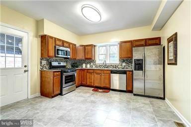 BELAIR-EDISON - Residential Lease