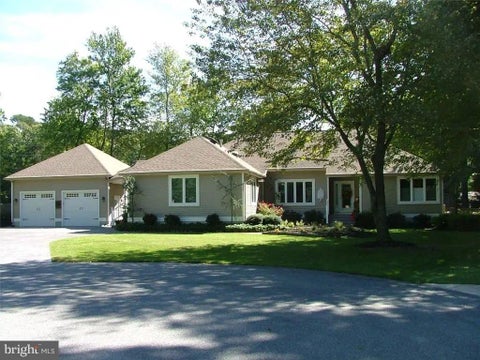 Photo of 211 Woodlands Court, DAGSBORO, DE 19939 (MLS # DESU2122016)