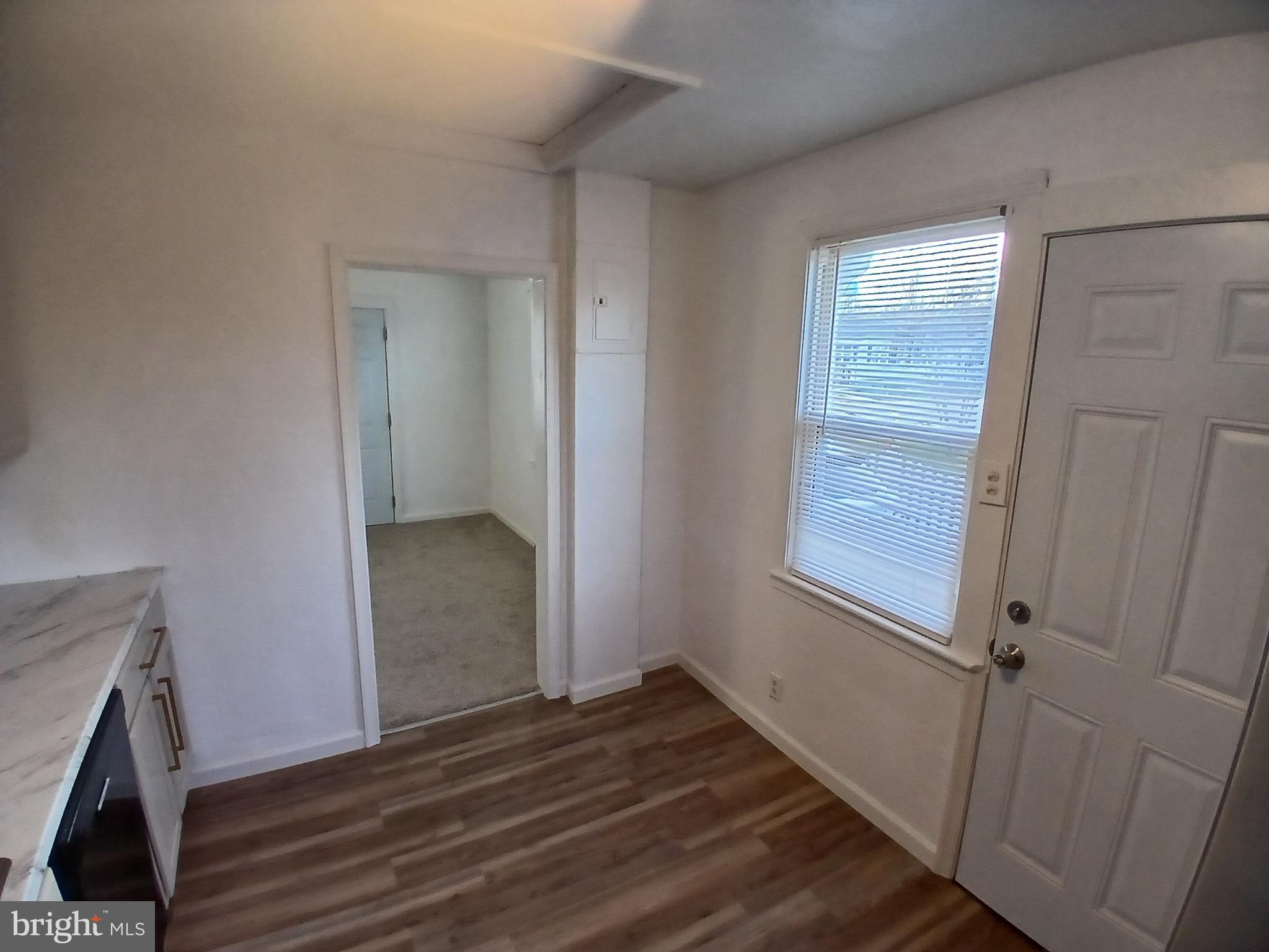 SWAN MEADOWS - Residential