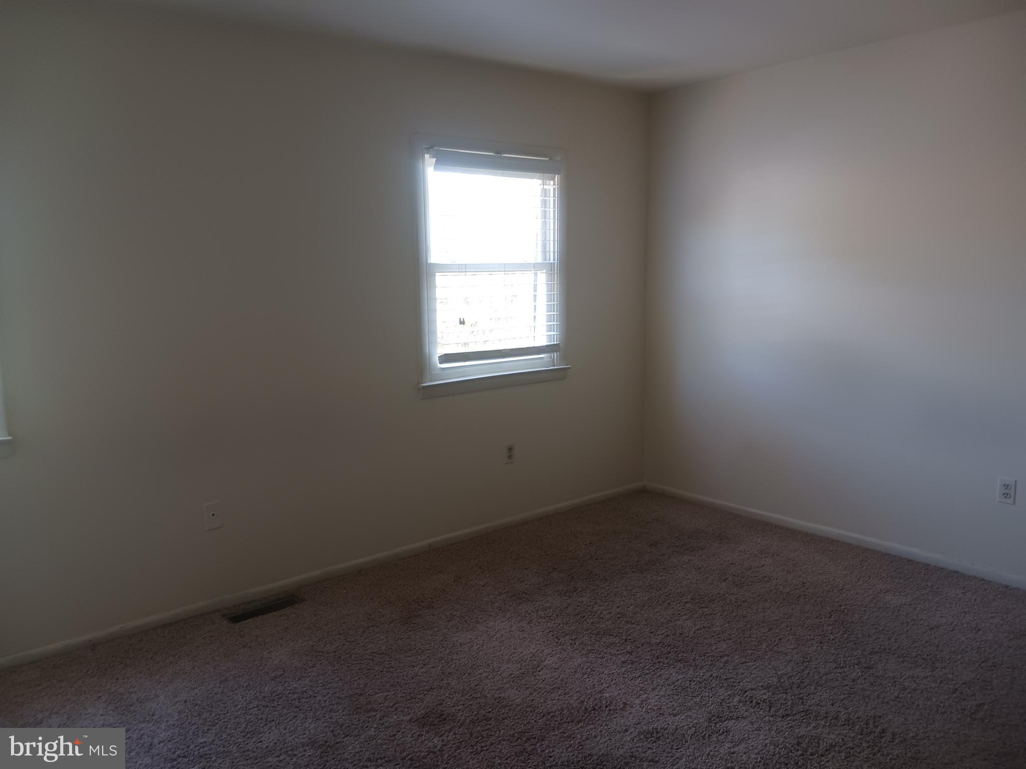 DALE CITY - Residential Lease