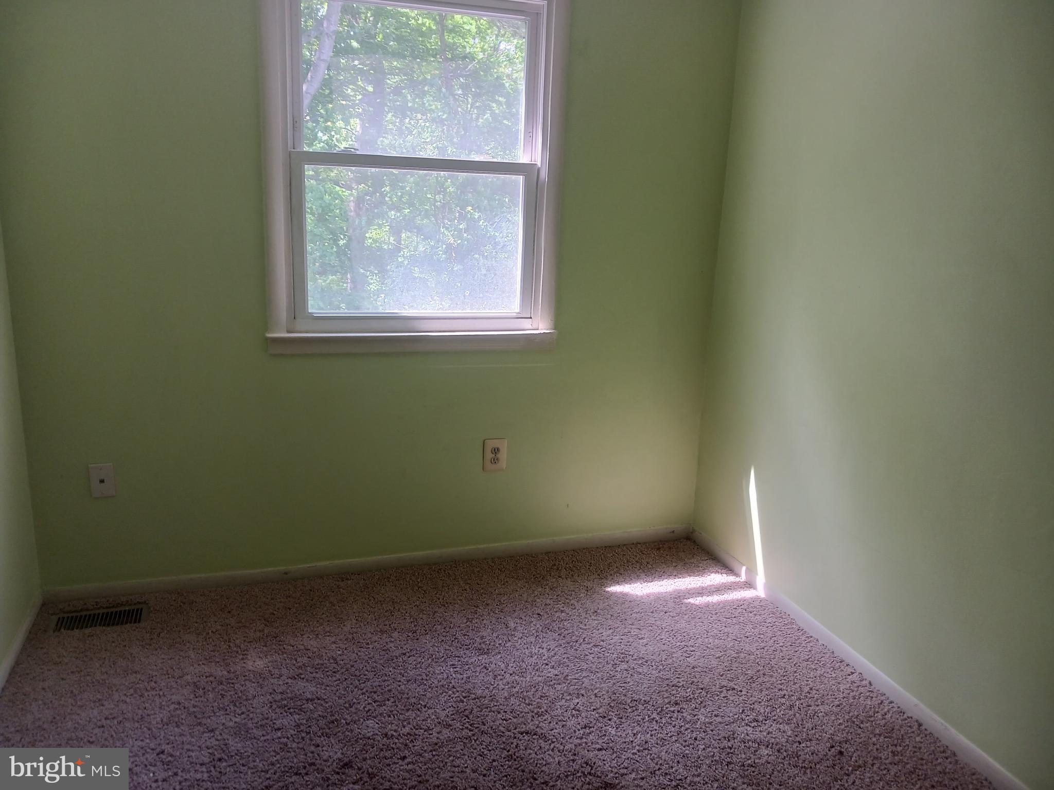 DALE CITY - Residential Lease