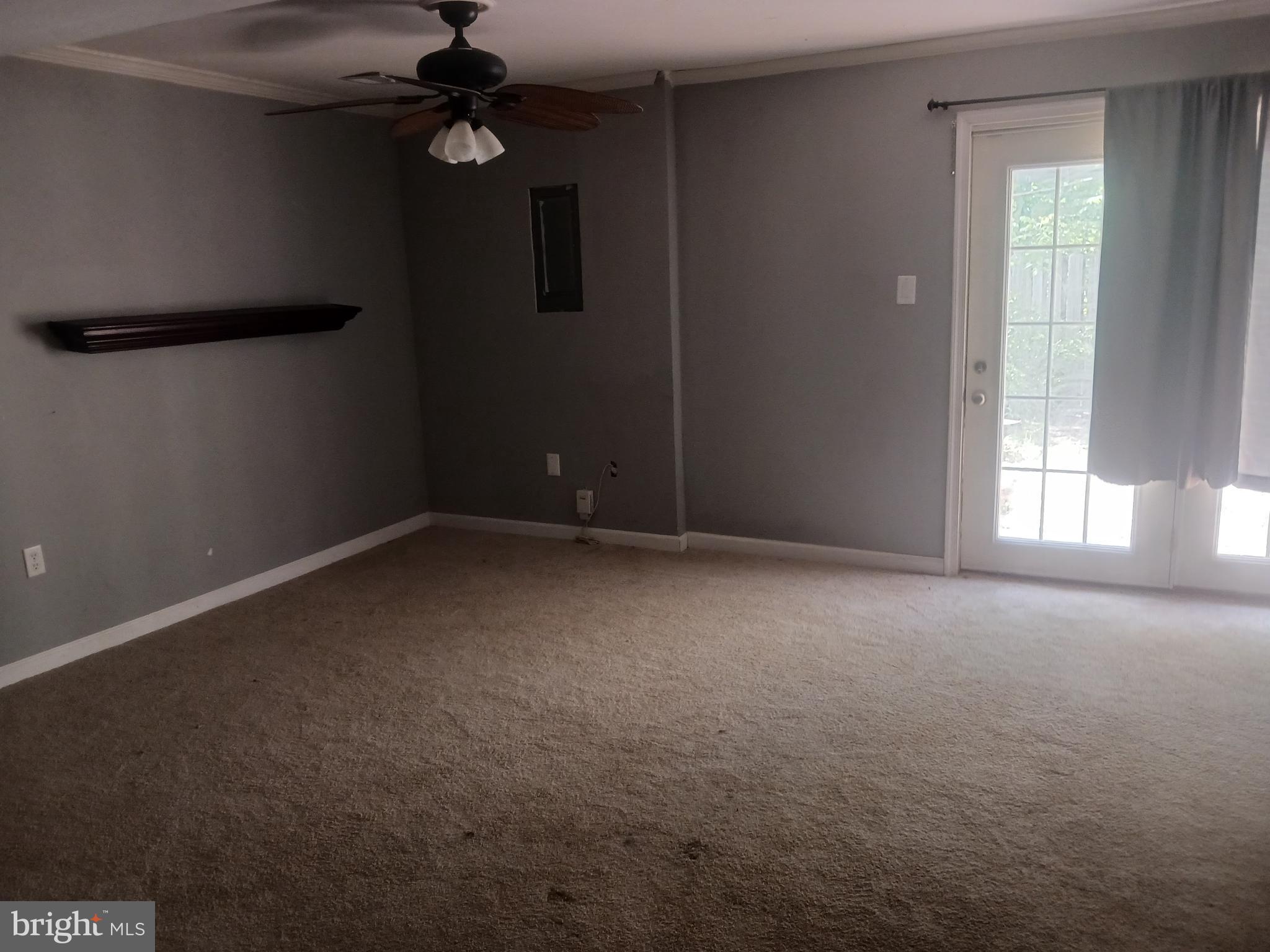 DALE CITY - Residential Lease