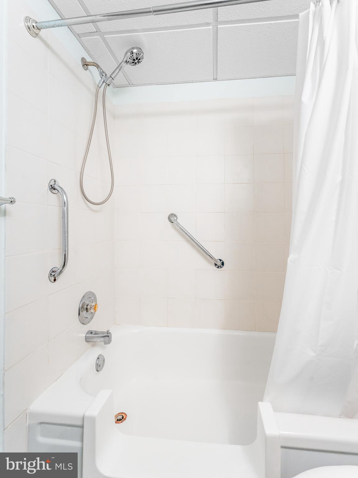 TRIMBLE RUN - Residential