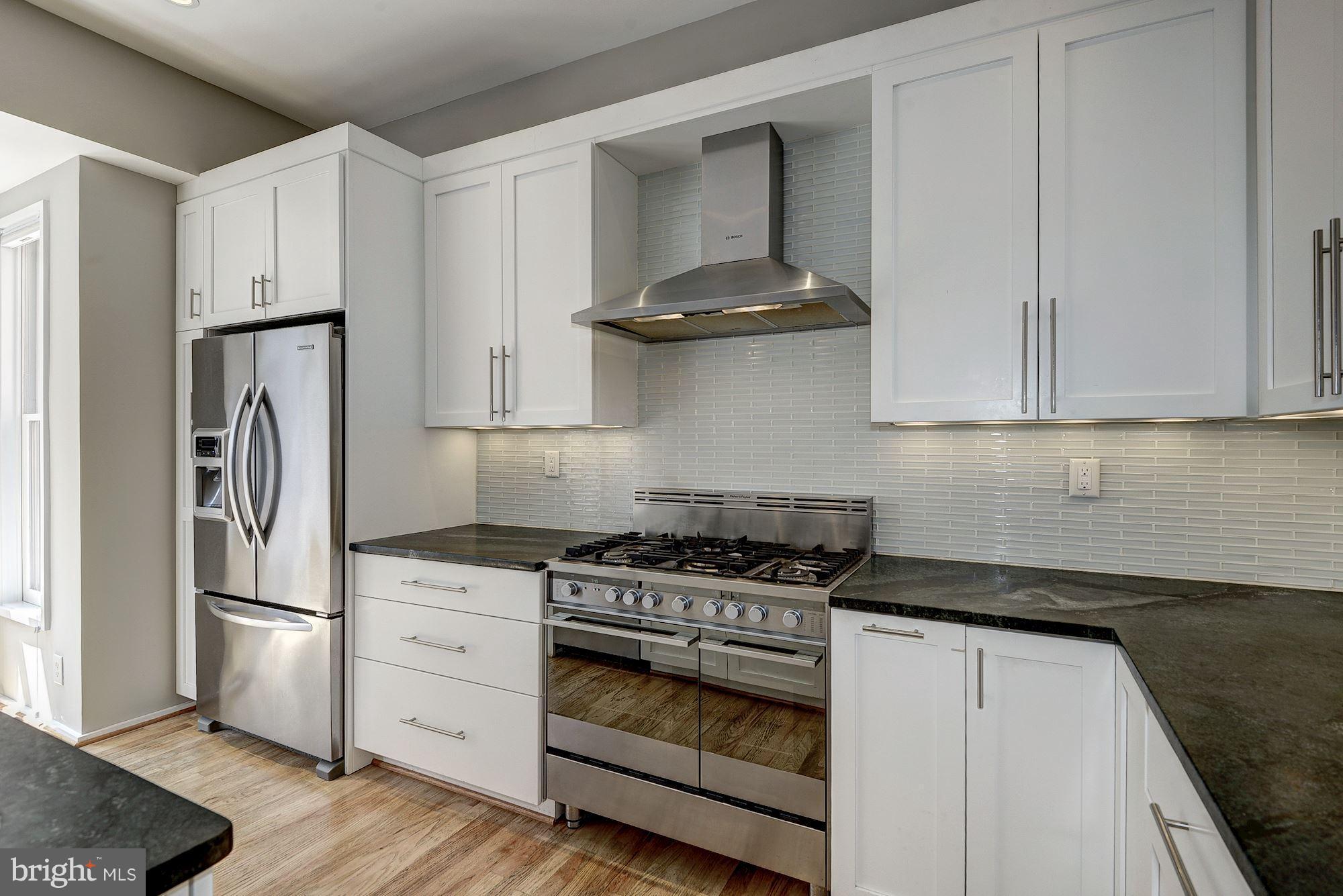 BROMPTONS - Residential