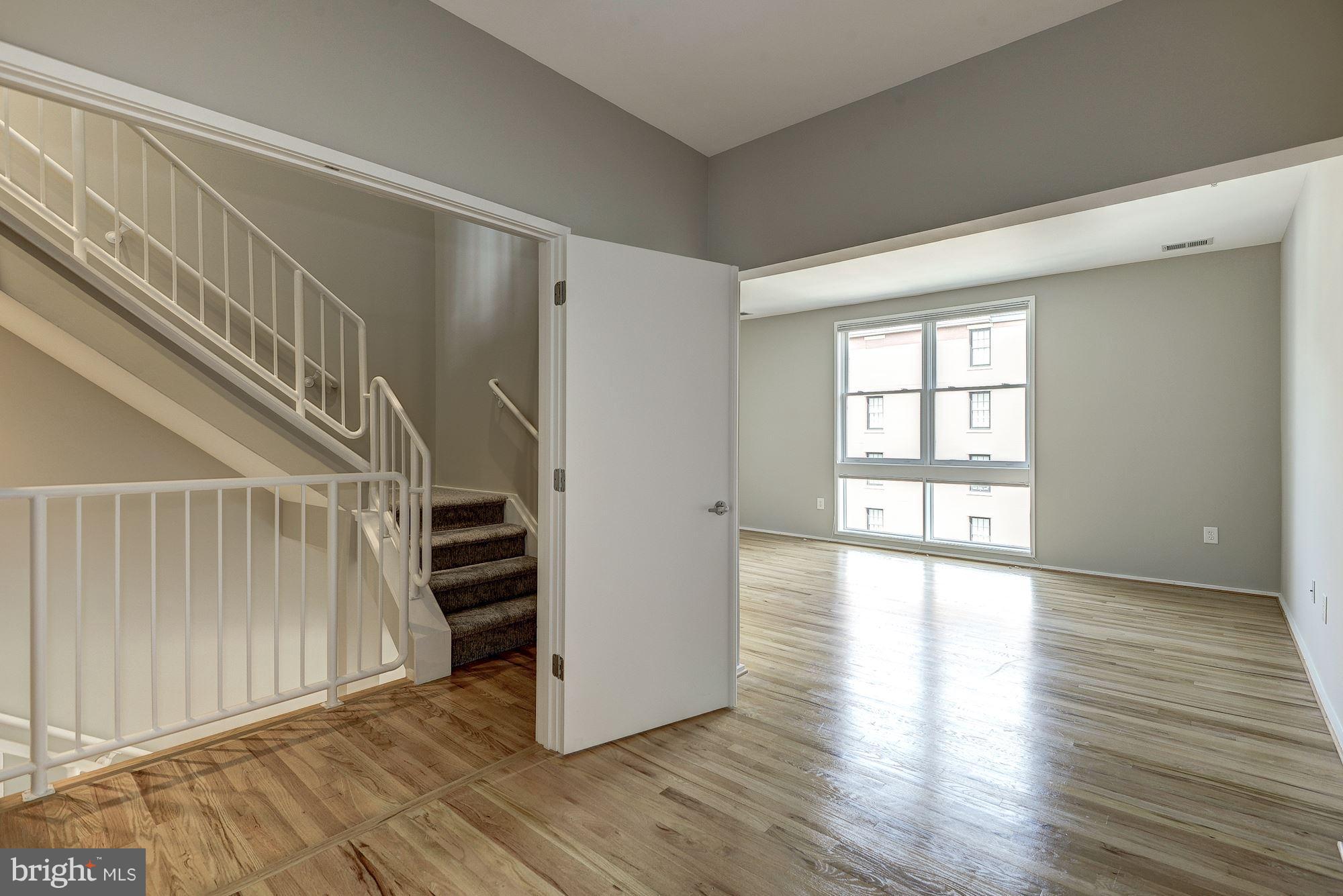 BROMPTONS - Residential