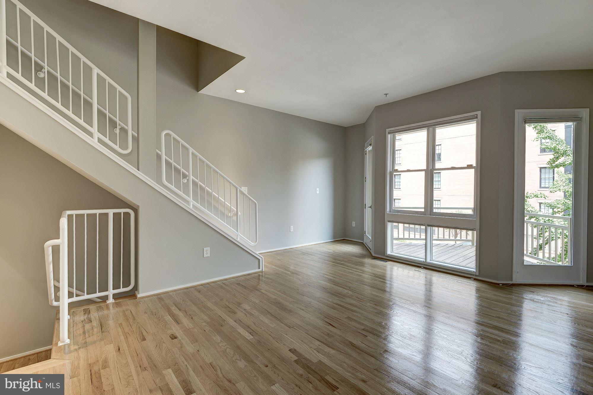 BROMPTONS - Residential