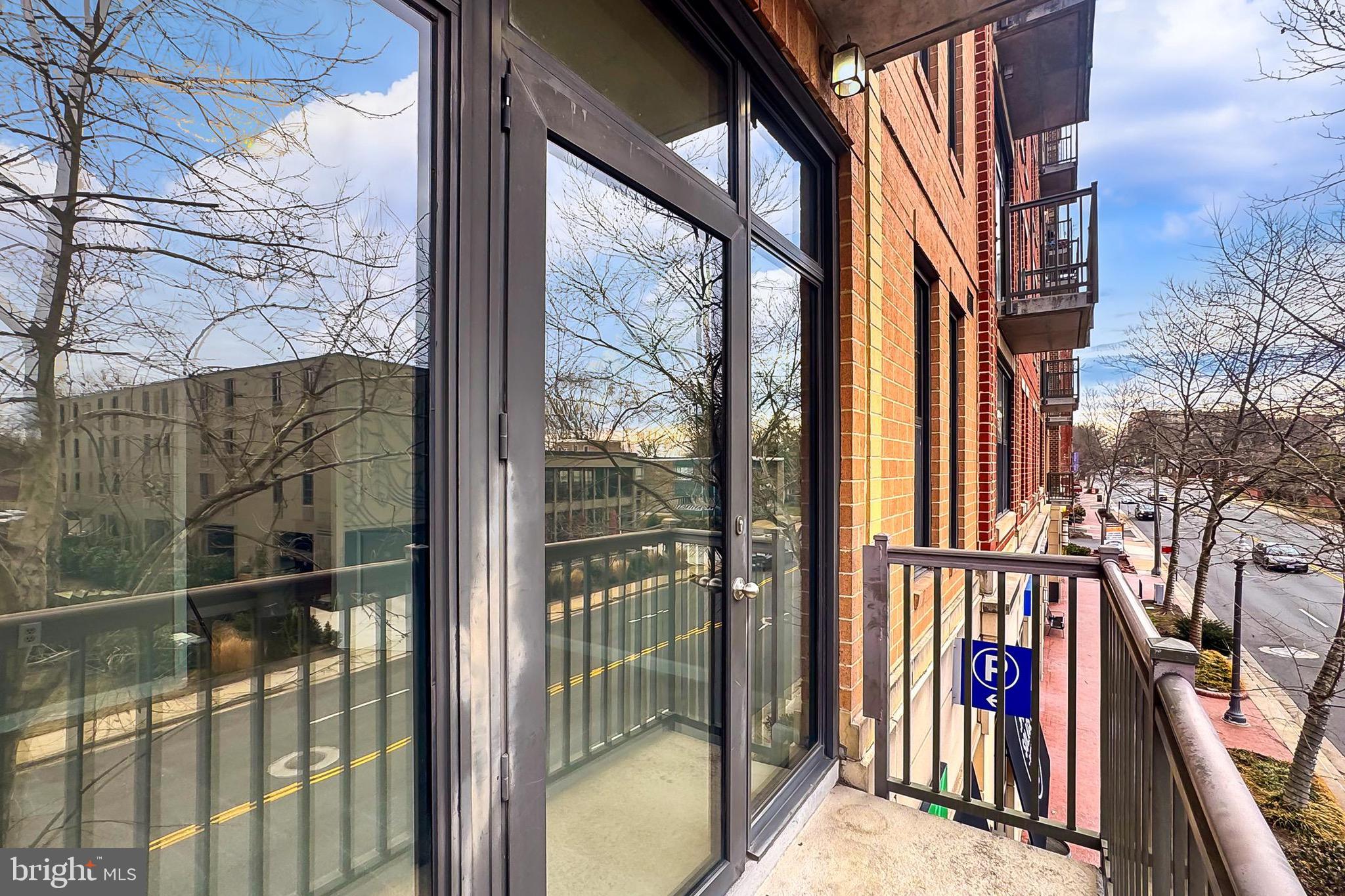 SPECTRUM CONDO - Residential