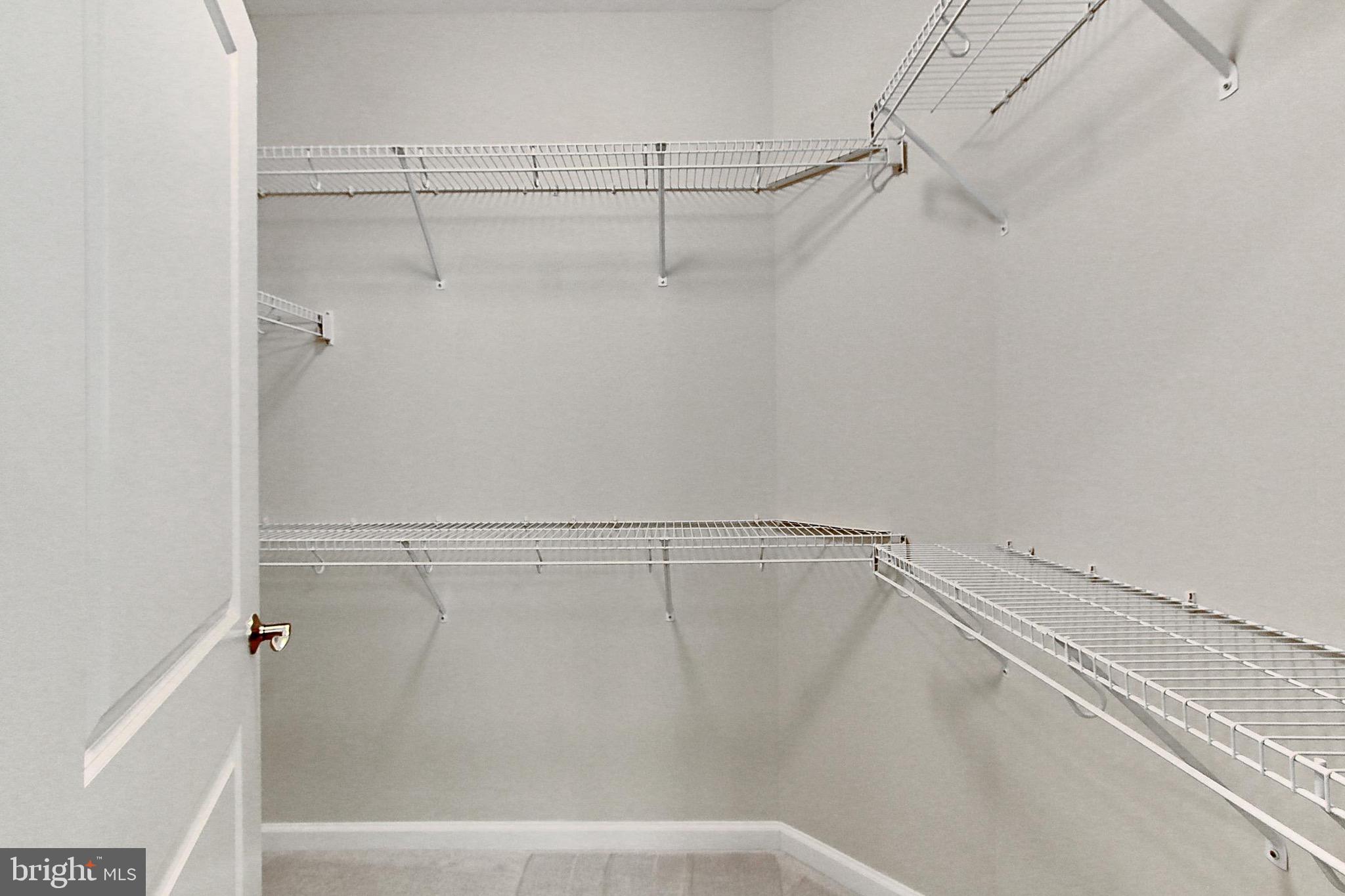 SPECTRUM CONDO - Residential