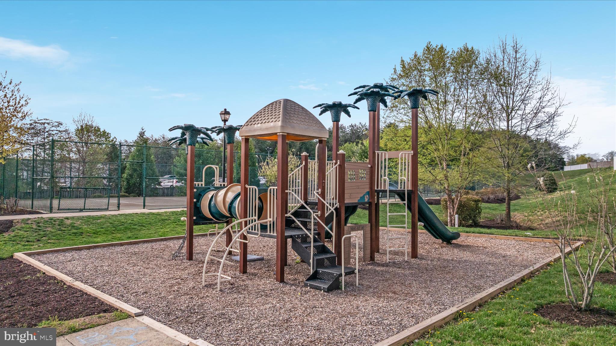 SUMMERFIELD - Residential