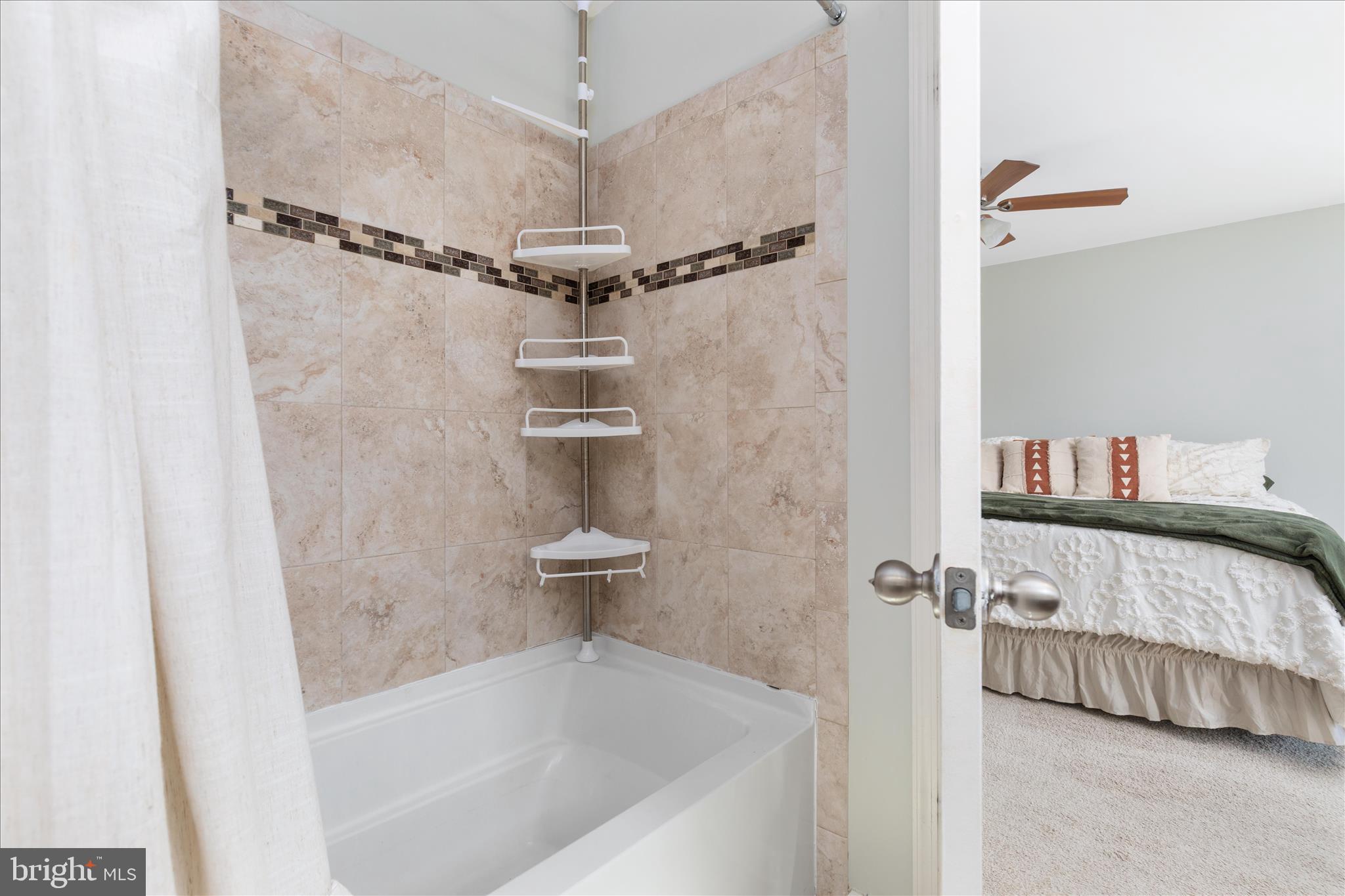 SUMMERFIELD - Residential