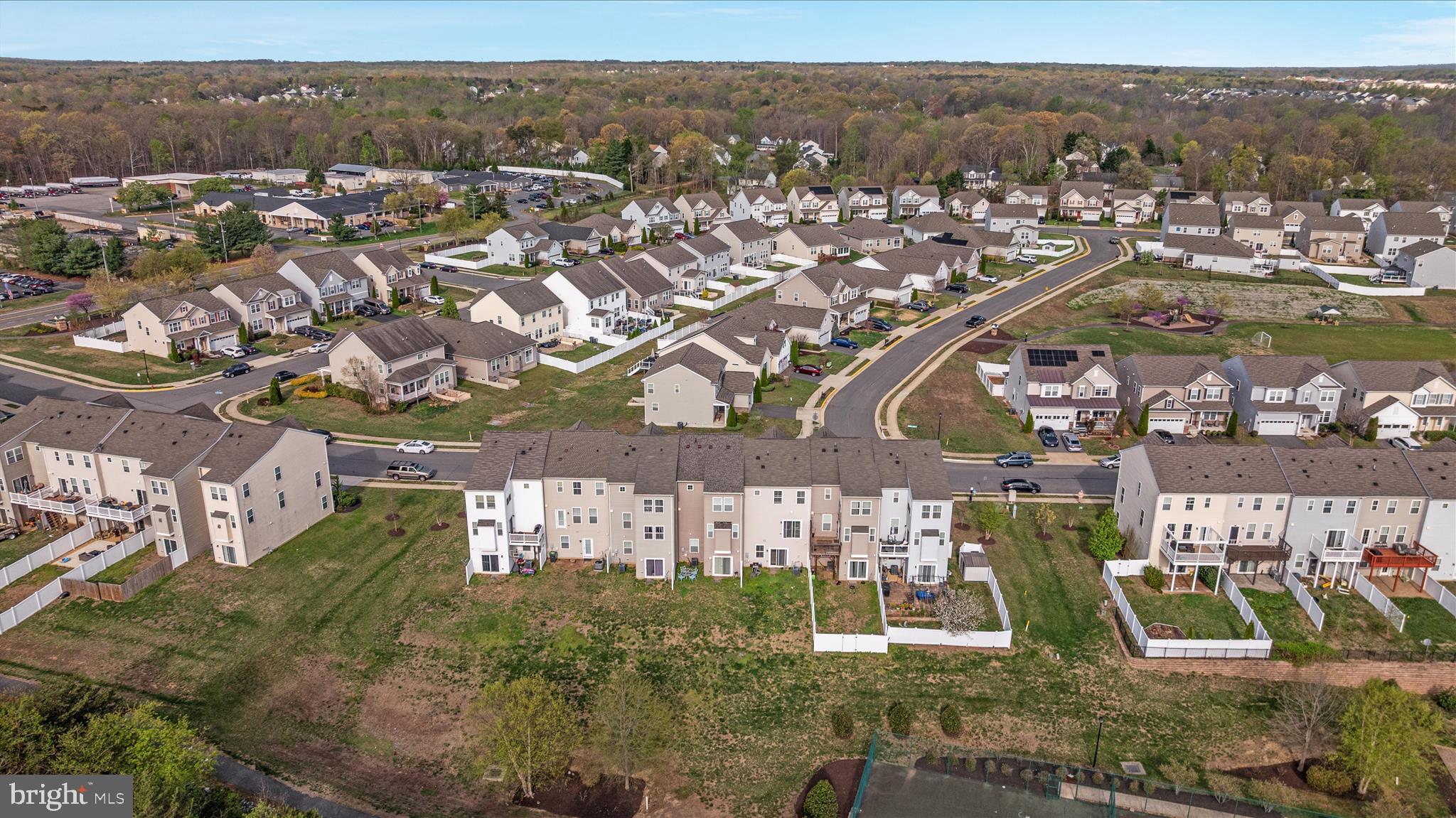 SUMMERFIELD - Residential