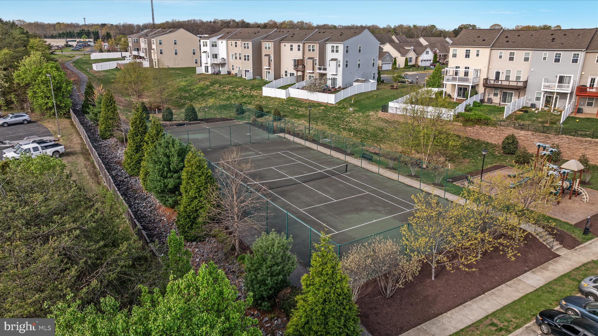 SUMMERFIELD - Residential