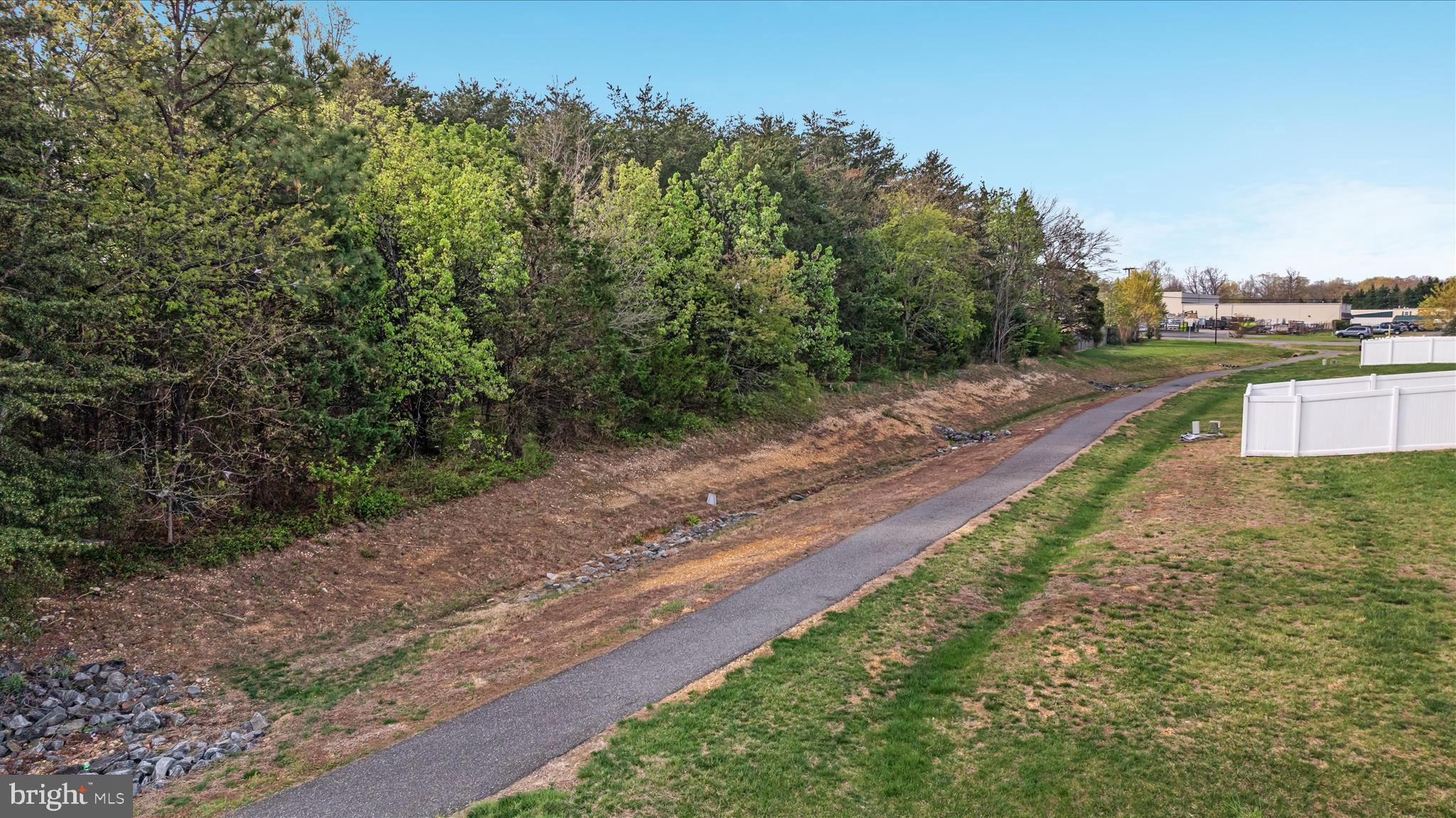 SUMMERFIELD - Residential