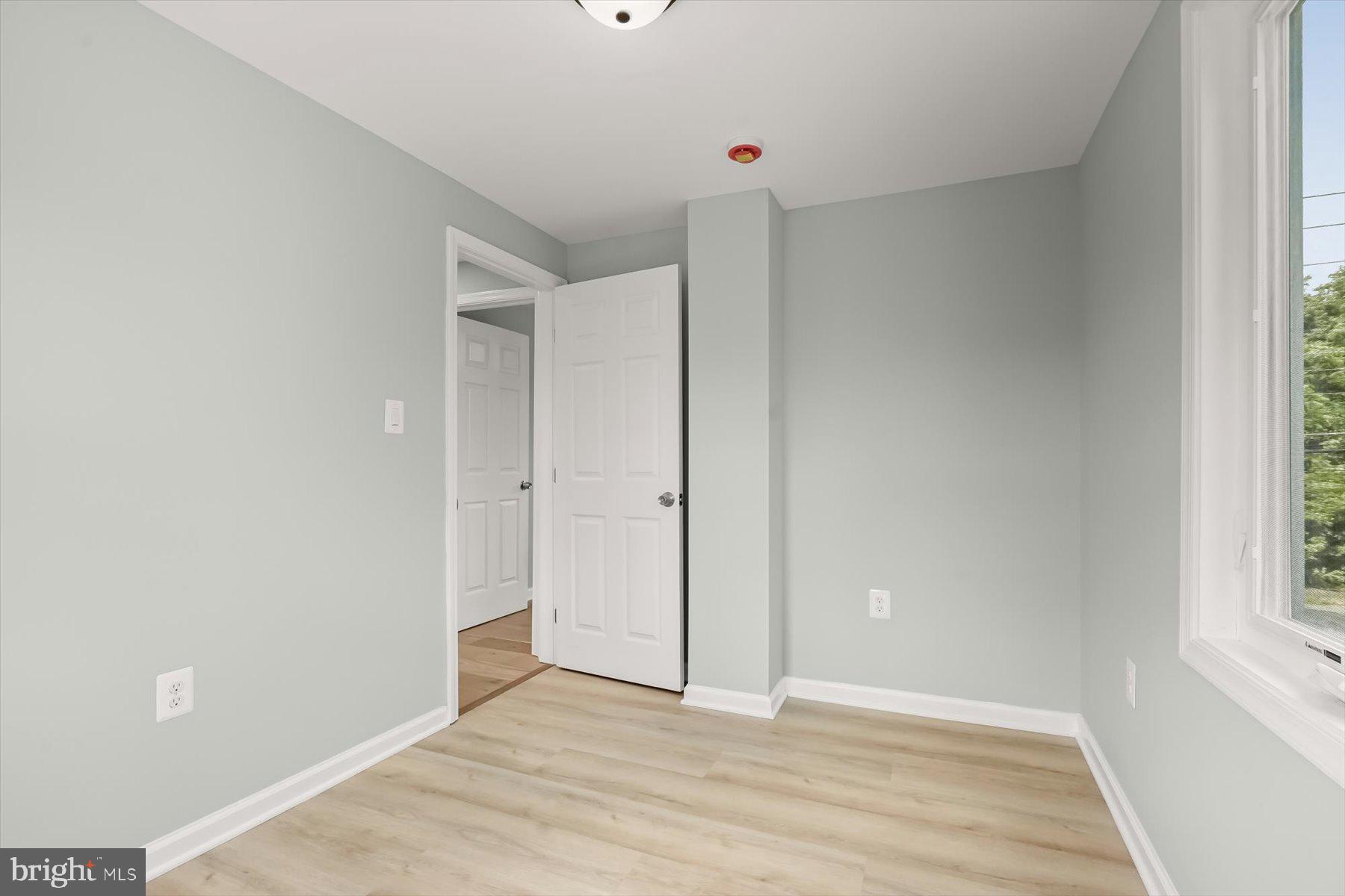 MEMORIAL HEIGHTS - Residential Lease