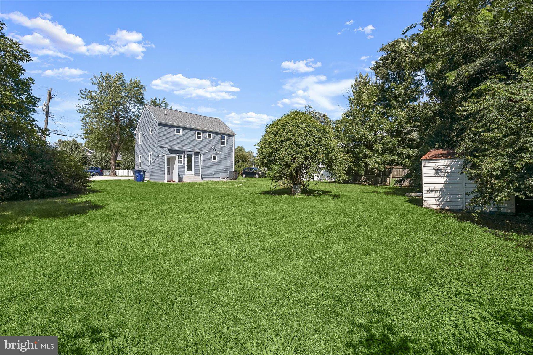 MEMORIAL HEIGHTS - Residential Lease