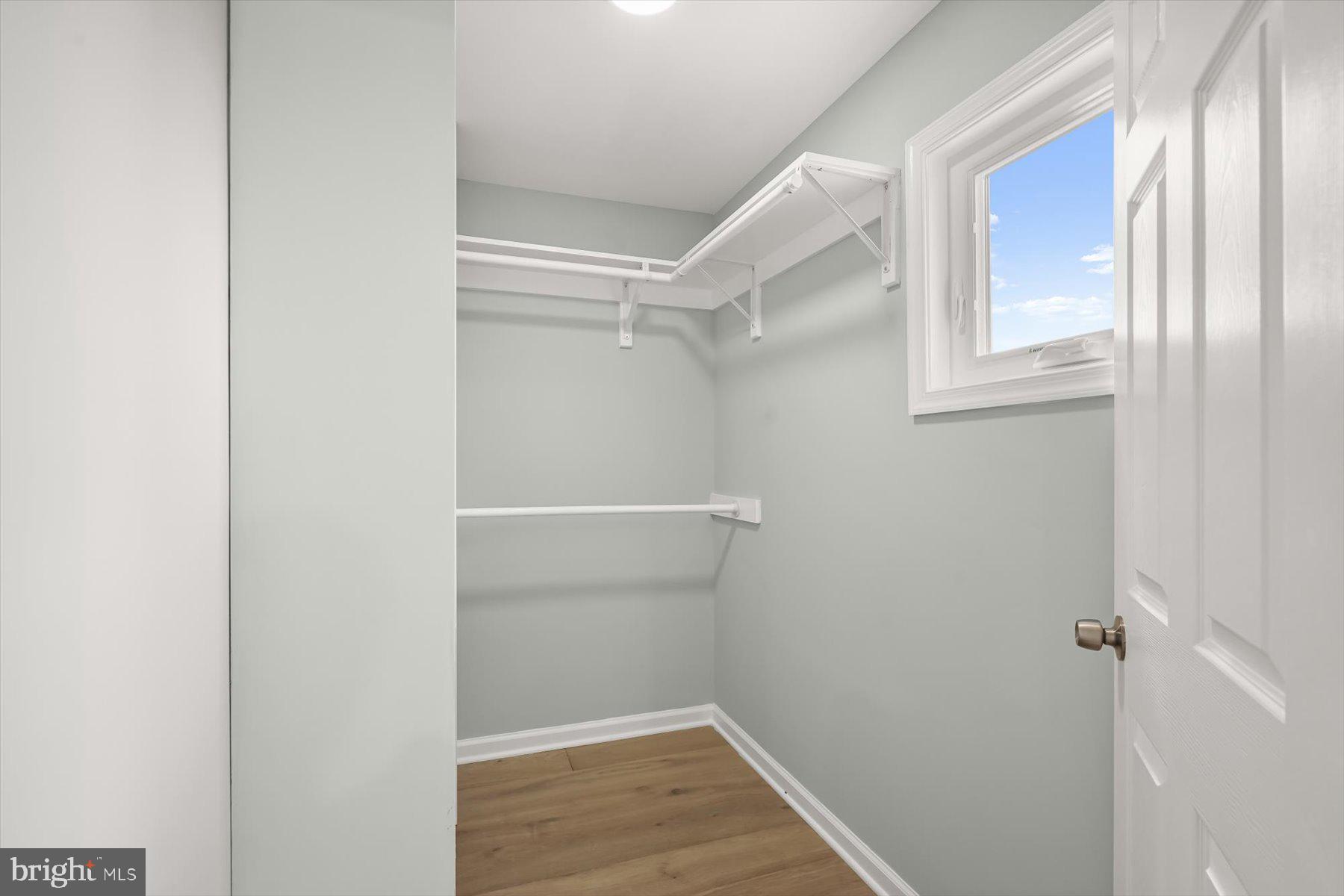 MEMORIAL HEIGHTS - Residential Lease