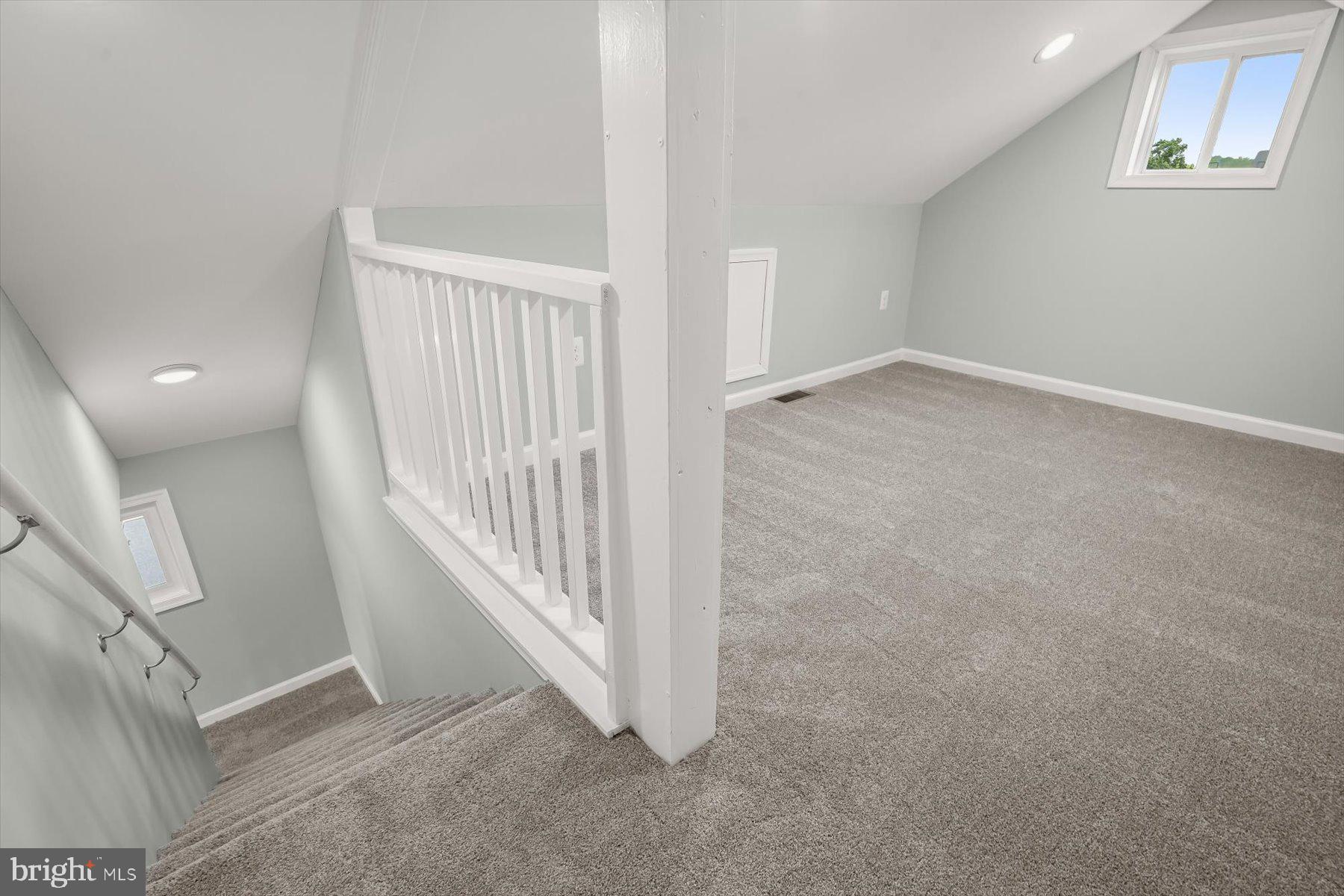 MEMORIAL HEIGHTS - Residential Lease