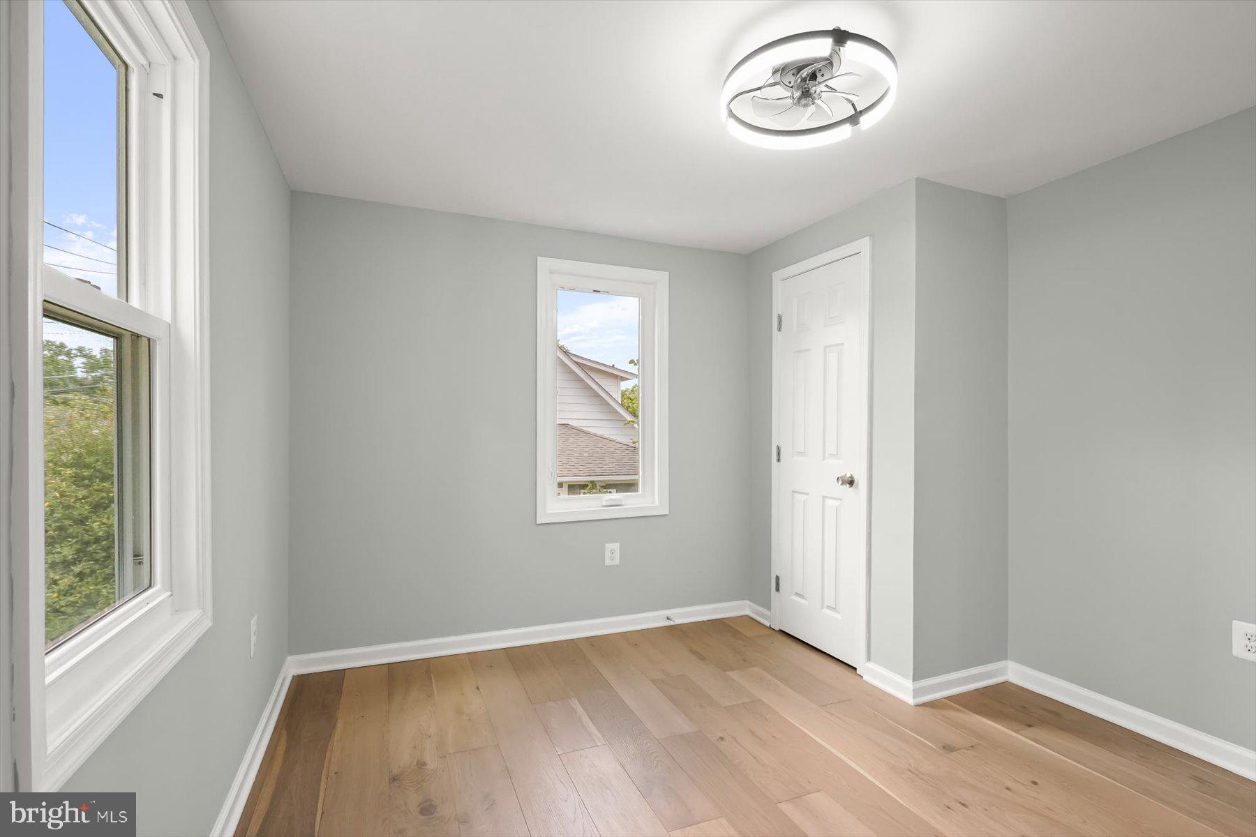 MEMORIAL HEIGHTS - Residential Lease