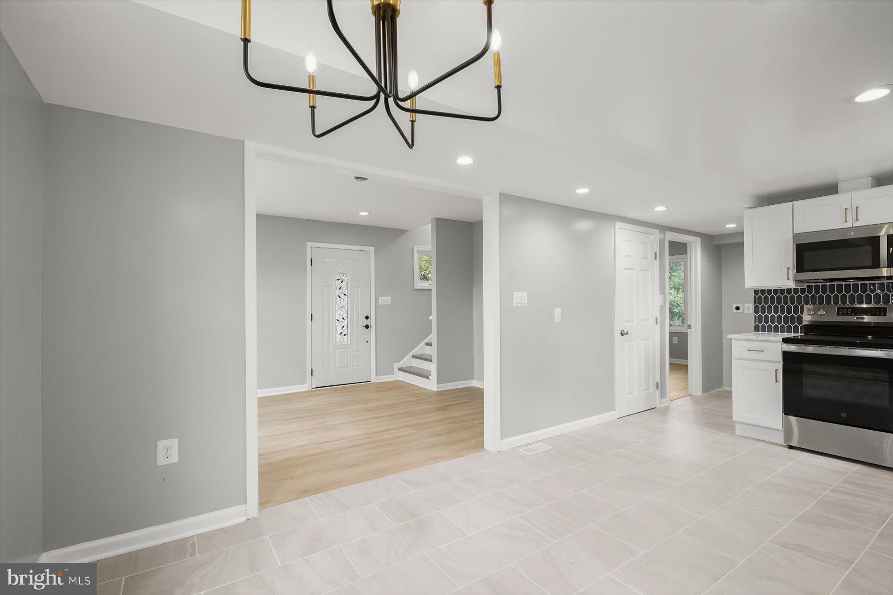 MEMORIAL HEIGHTS - Residential Lease