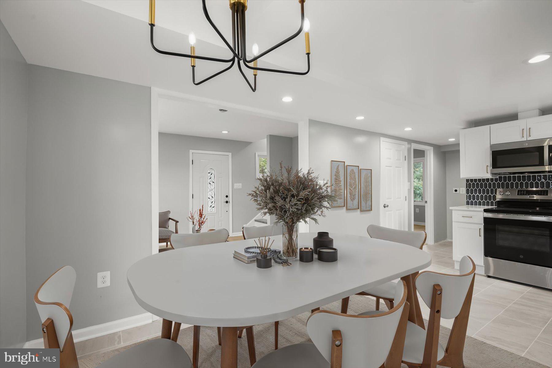 MEMORIAL HEIGHTS - Residential Lease