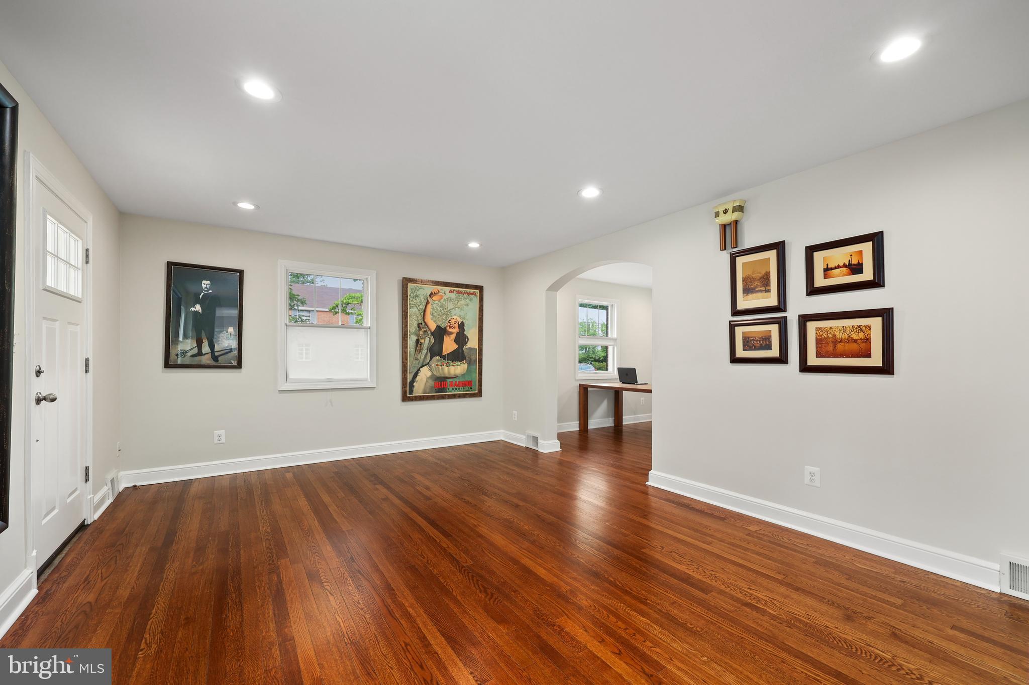 ARLINGTON FOREST - Residential