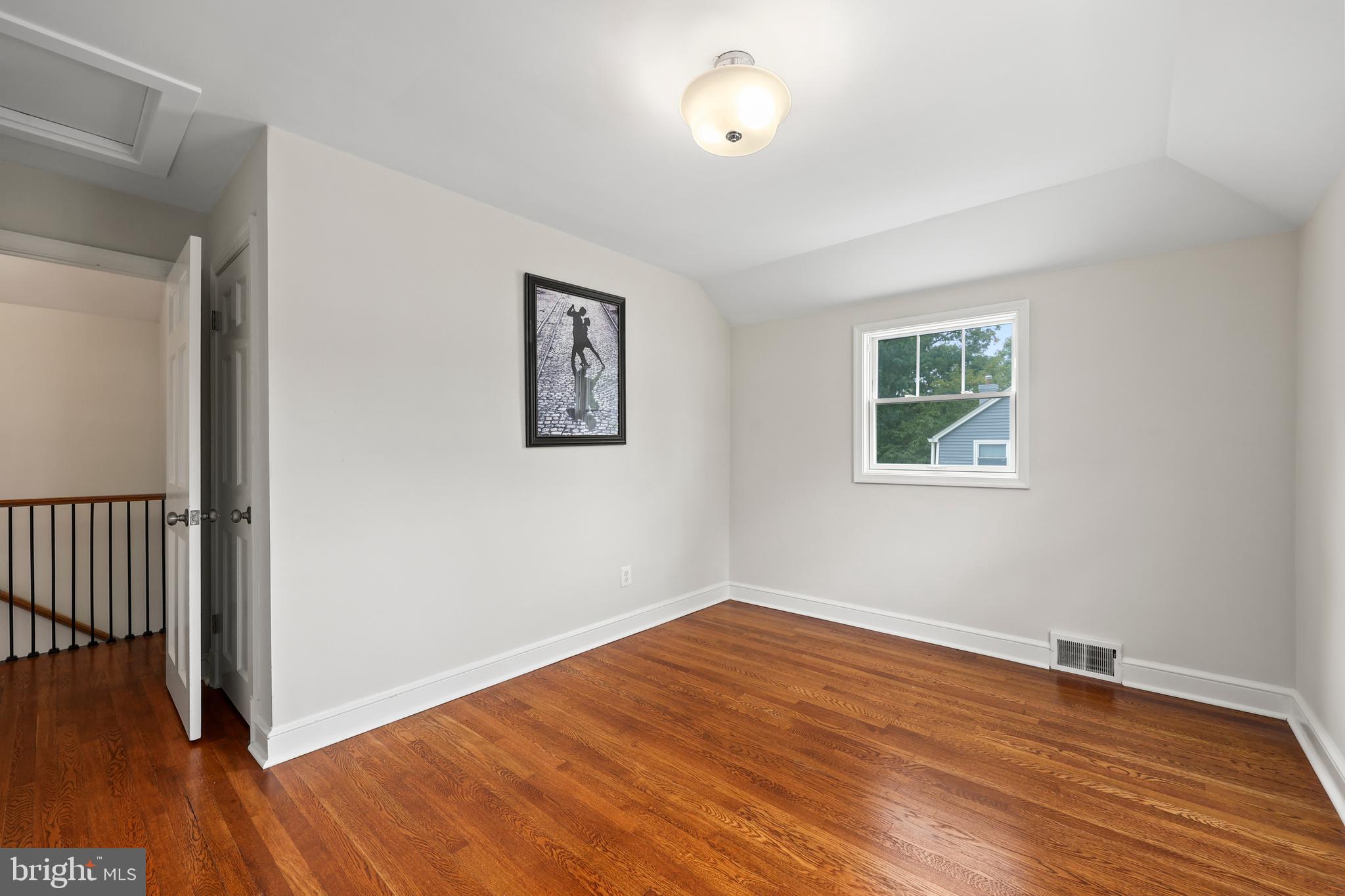 ARLINGTON FOREST - Residential