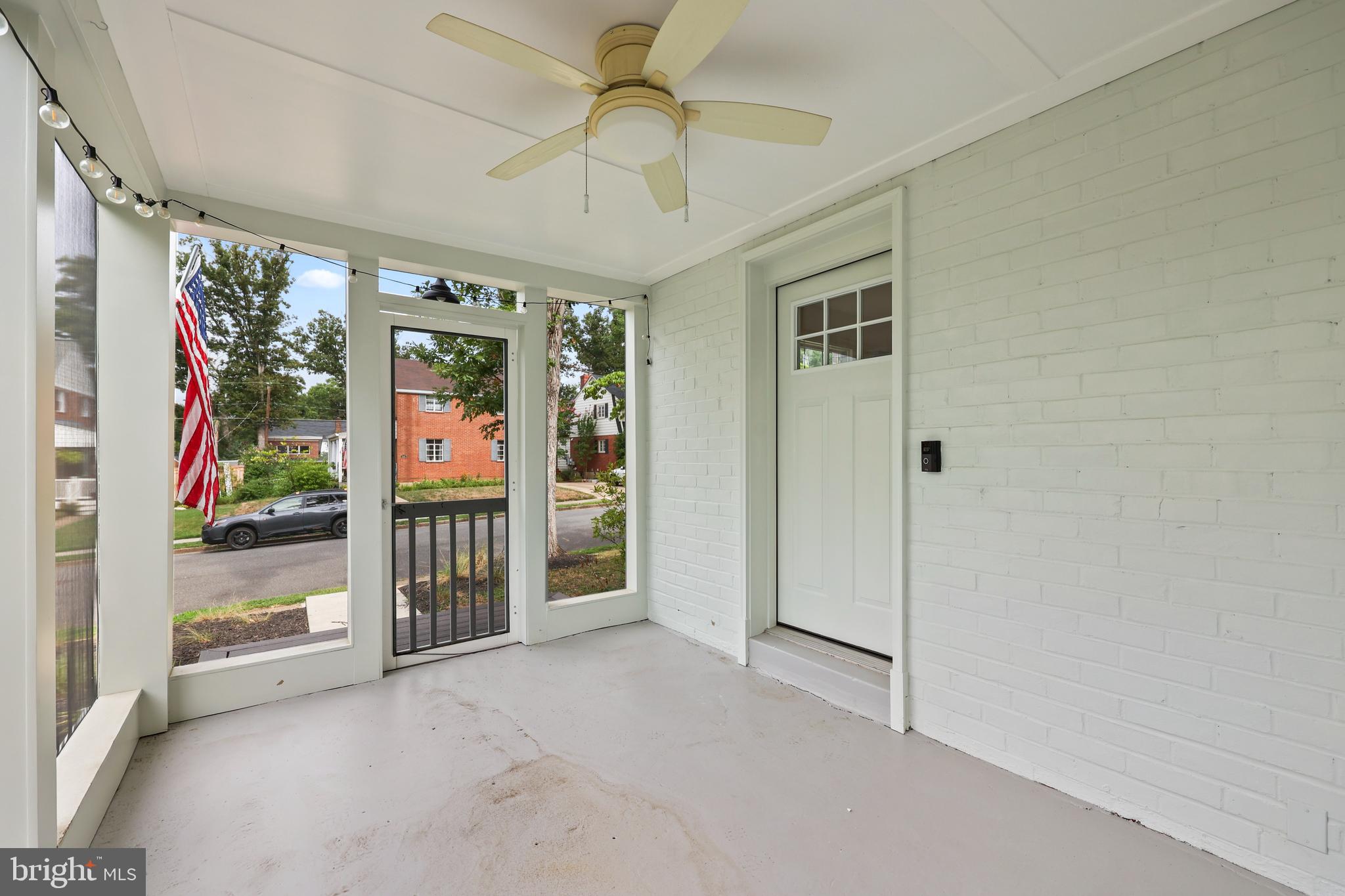 ARLINGTON FOREST - Residential