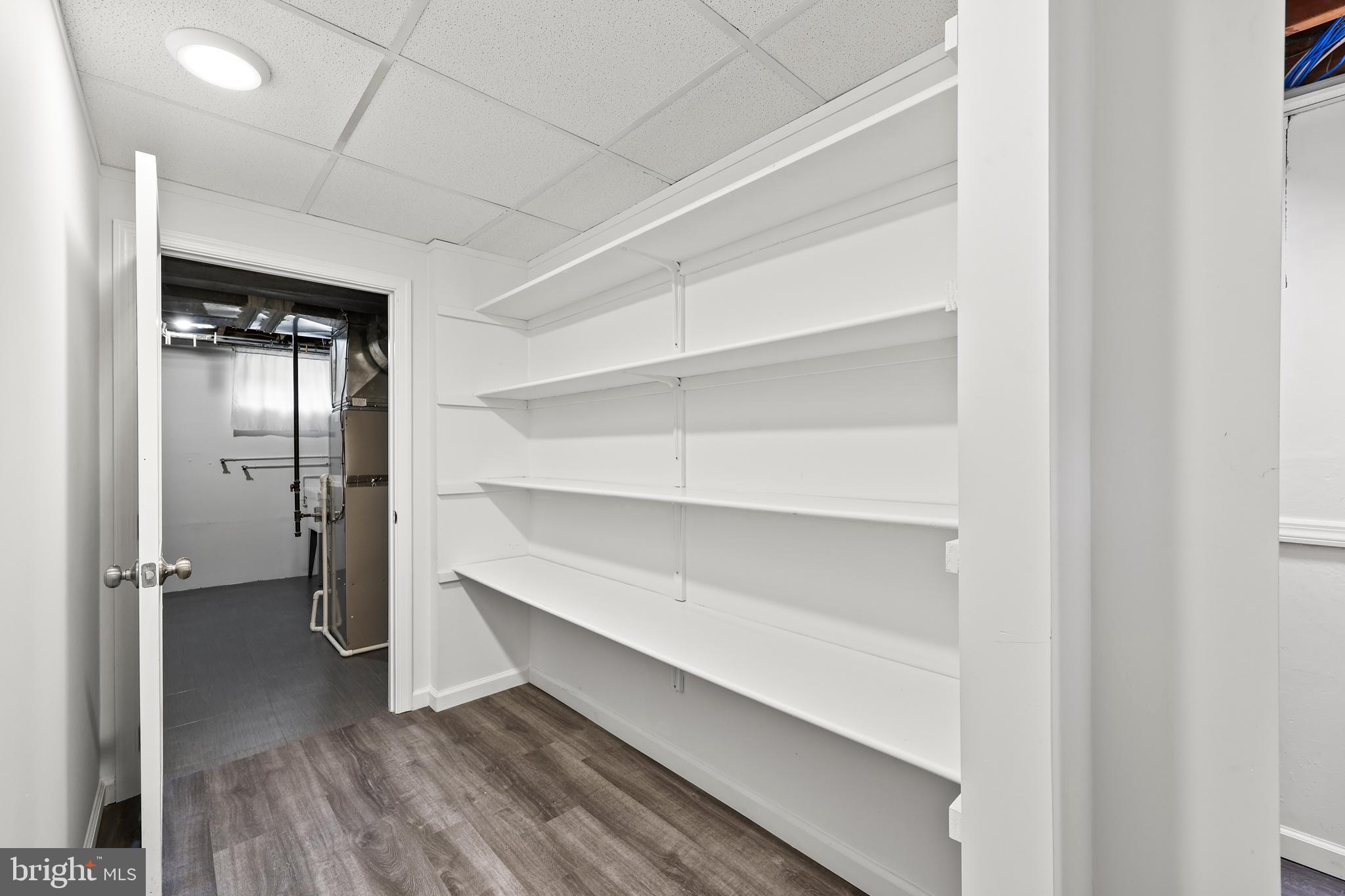 ARLINGTON FOREST - Residential