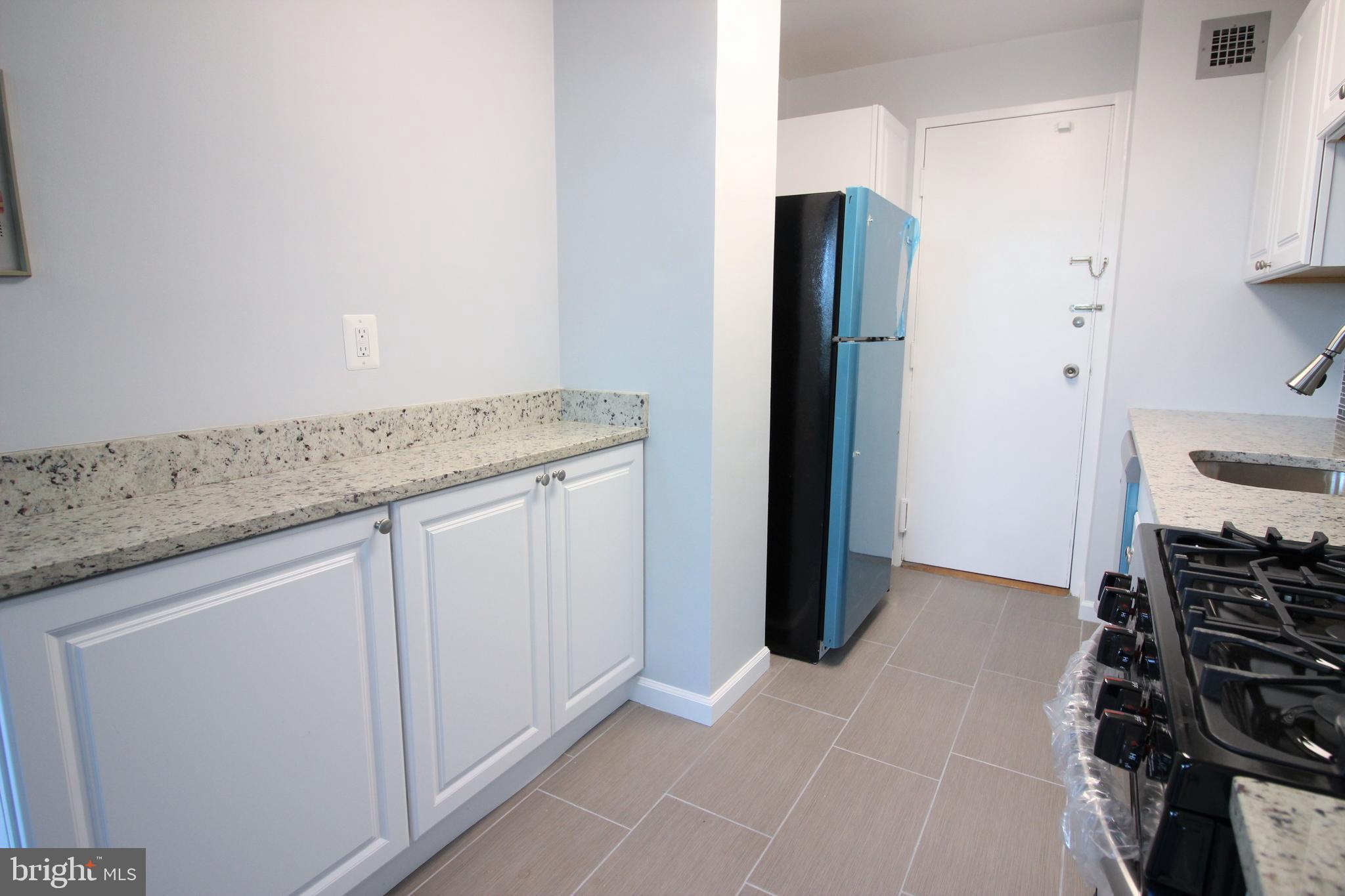 GROSVENOR PARK - Residential Lease