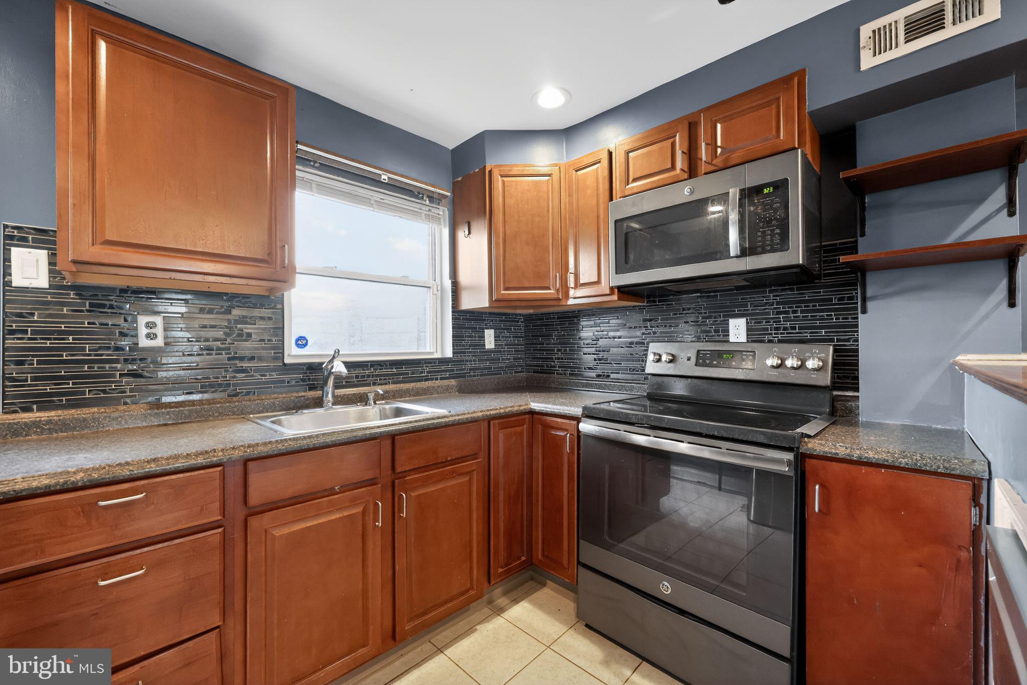 OLDE RICHMOND - Residential